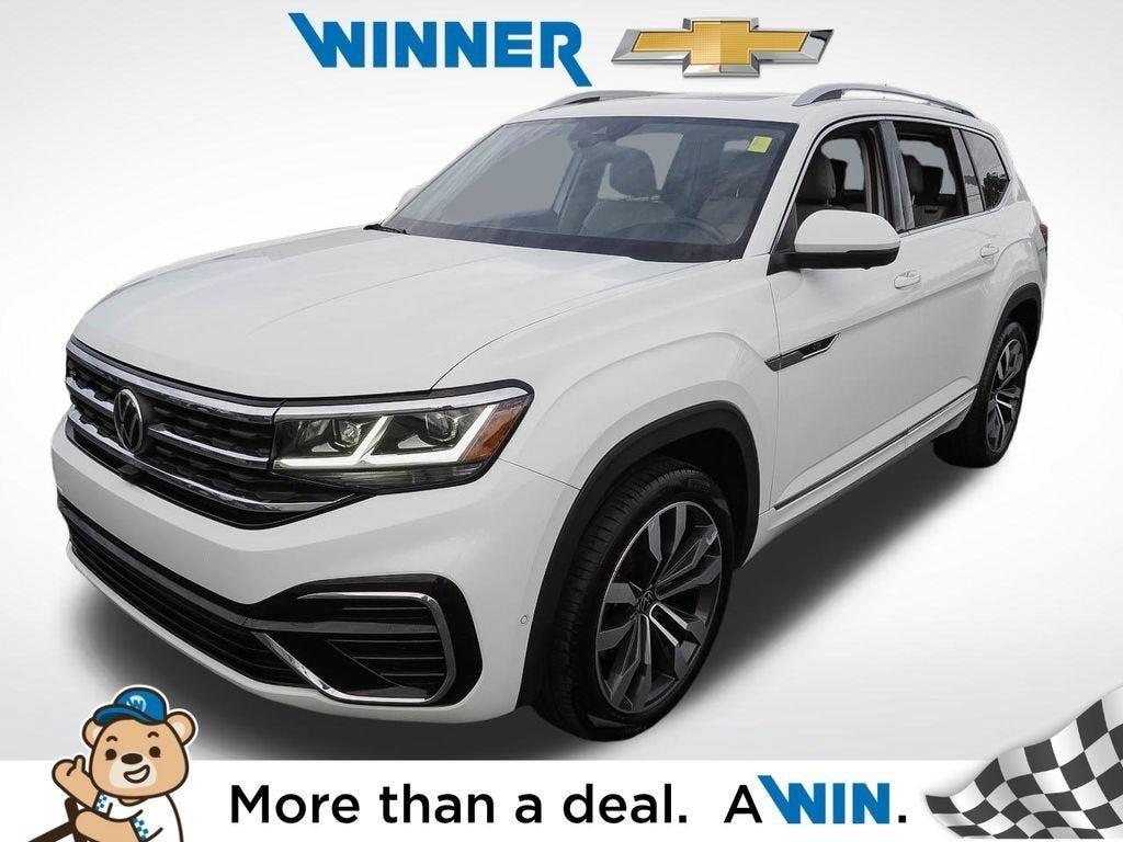 Pure White 2021 Volkswagen Atlas SUV / Crossover All-Wheel Drive Automatic