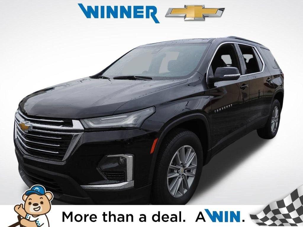 Mosaic Black Metallic 2023 Chevrolet Traverse SUV / Crossover Front-Wheel Drive 9-Speed Automatic