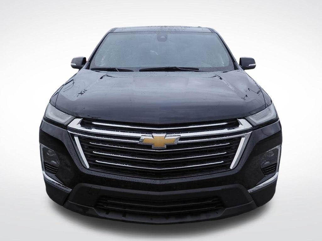 Mosaic Black Metallic 2023 Chevrolet Traverse SUV / Crossover Front-Wheel Drive 9-Speed Automatic