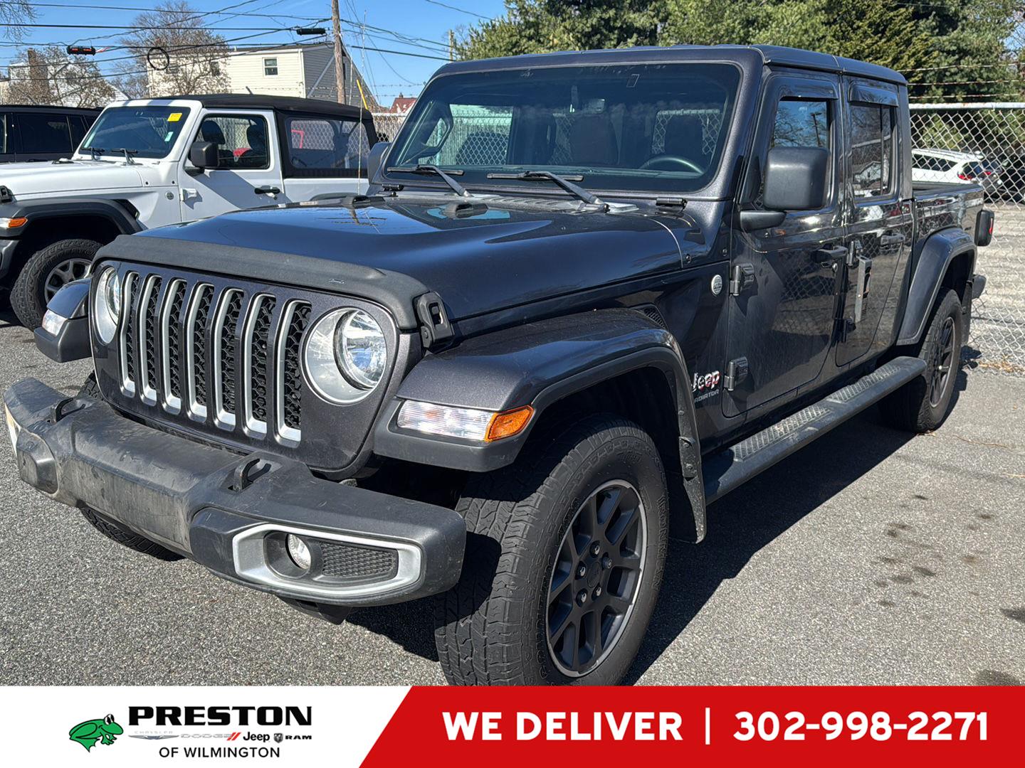 Gray (Granite Crystal Metallic Clearcoat) 2021 Jeep Gladiator Overland Crew Cab 4WD Pickup Truck Four-Wheel Drive 8-Speed Automatic