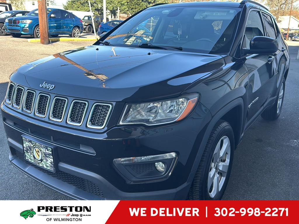 Redline Pearlcoat 2018 Jeep Compass Latitude 4WD SUV / Crossover Four-Wheel Drive 9-Speed Automatic