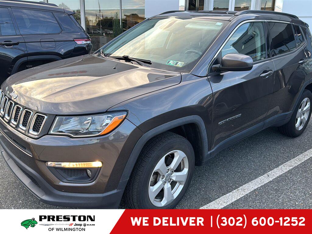 Gray (Granite Crystal Metallic Clearcoat) 2019 Jeep Compass SUV / Crossover Four-Wheel Drive 9-Speed Automatic