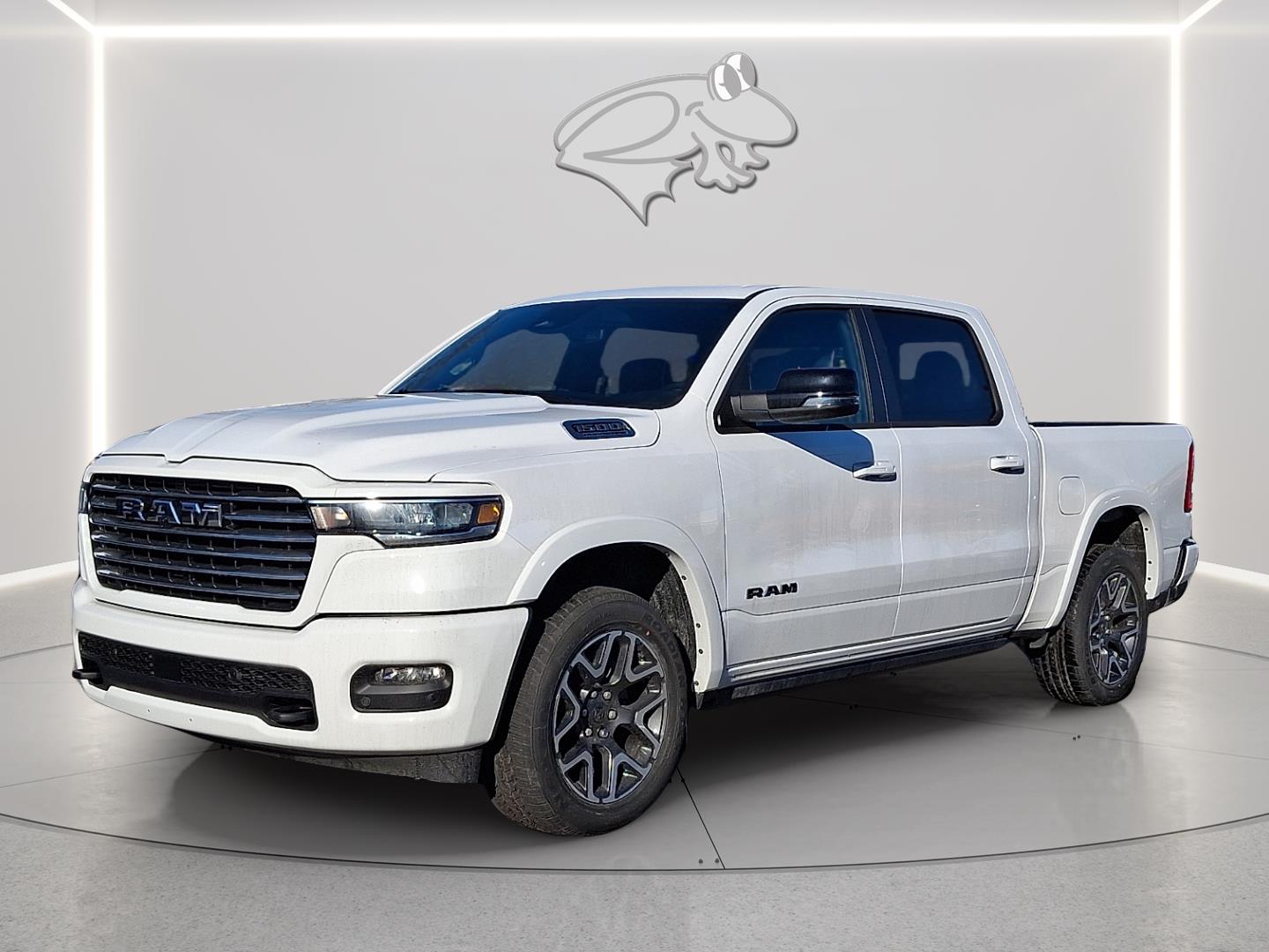 2026 RAM 1500 Laramie Crew Cab 4WD