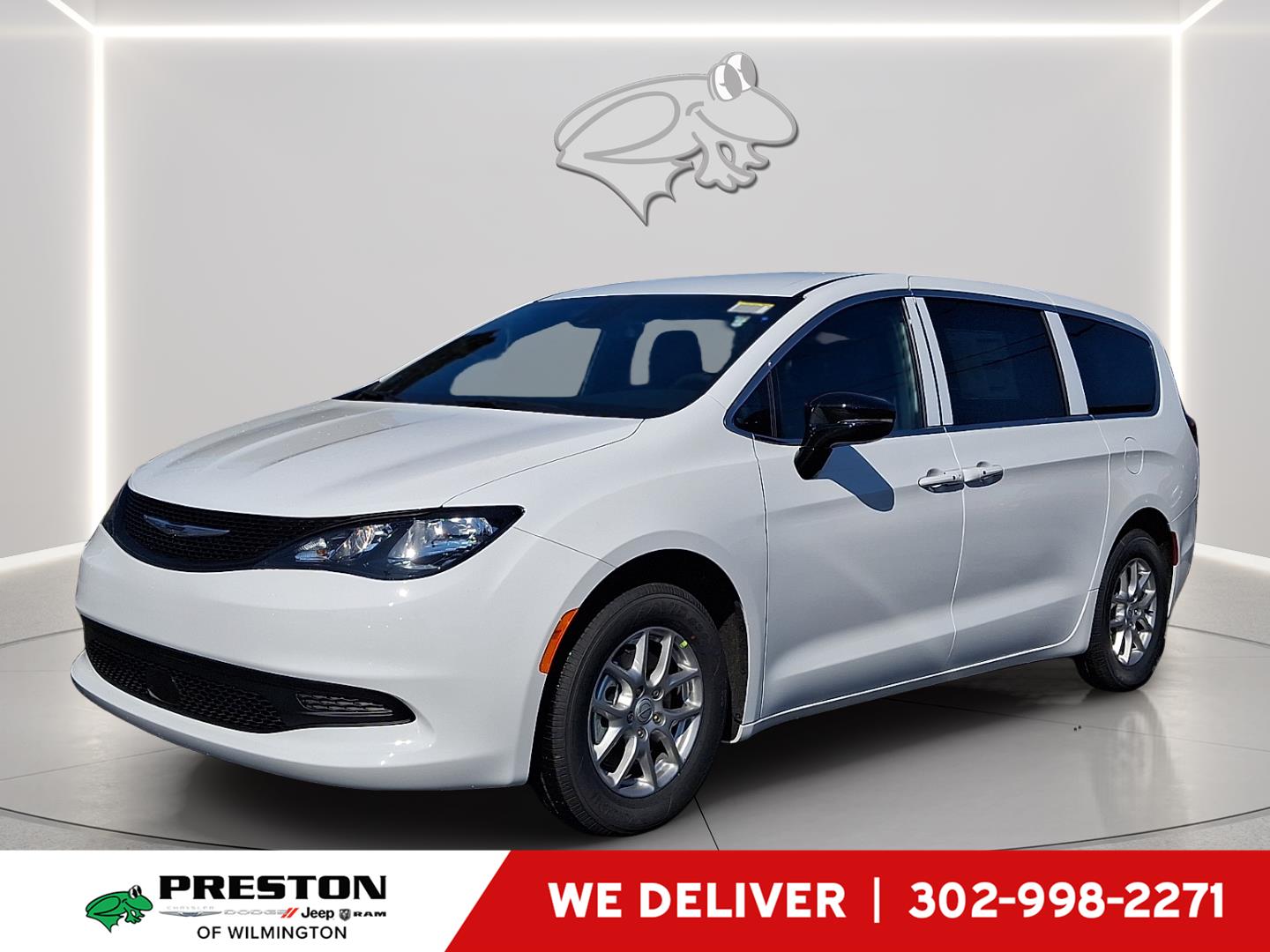 Bright White Clearcoat 2026 Chrysler Voyager LX FWD Minivan Front-Wheel Drive 9-Speed Automatic