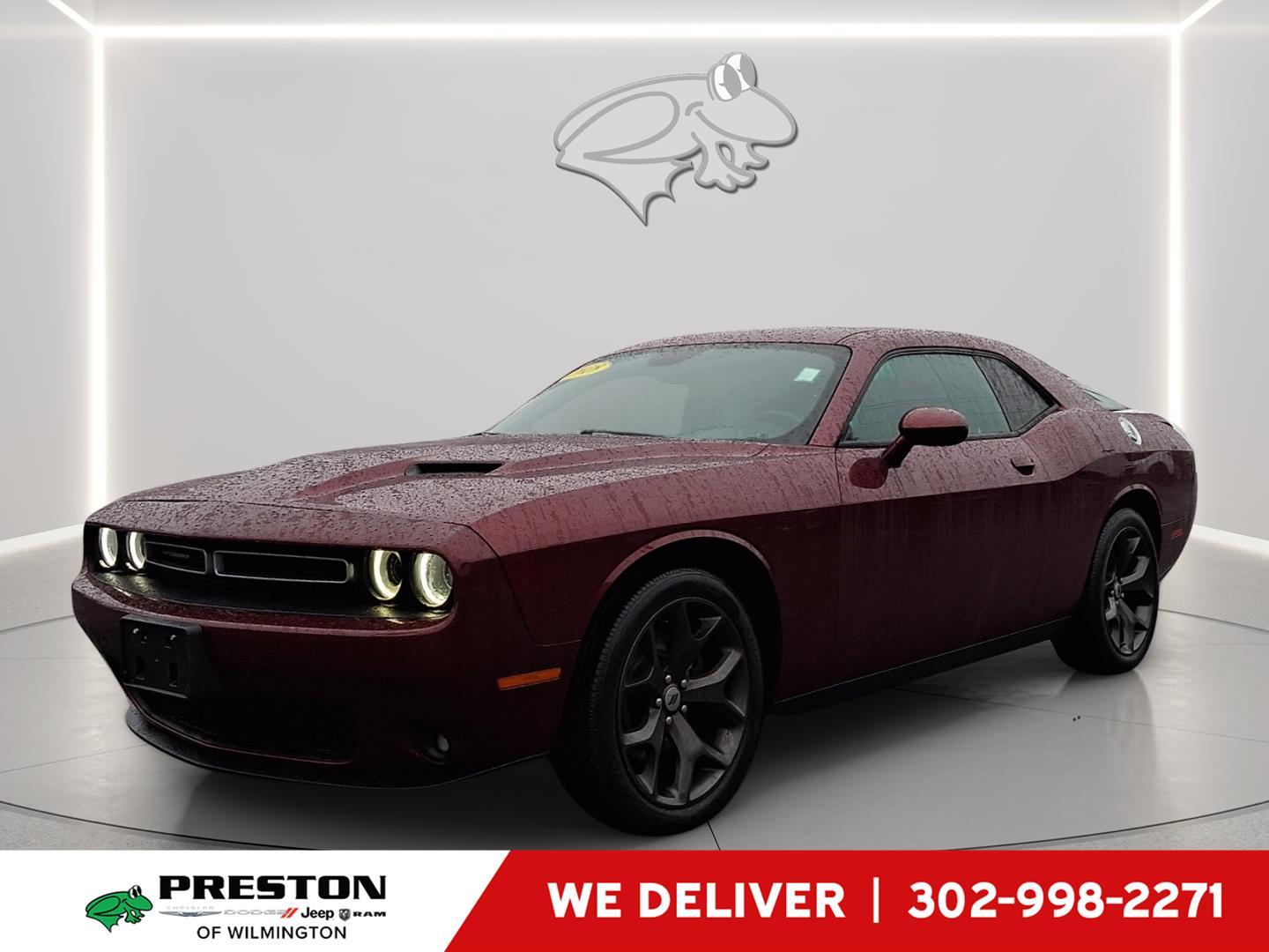 Octane Red Pearlcoat 2018 Dodge Challenger SXT Plus RWD Coupe Rear-Wheel Drive 8-Speed Automatic