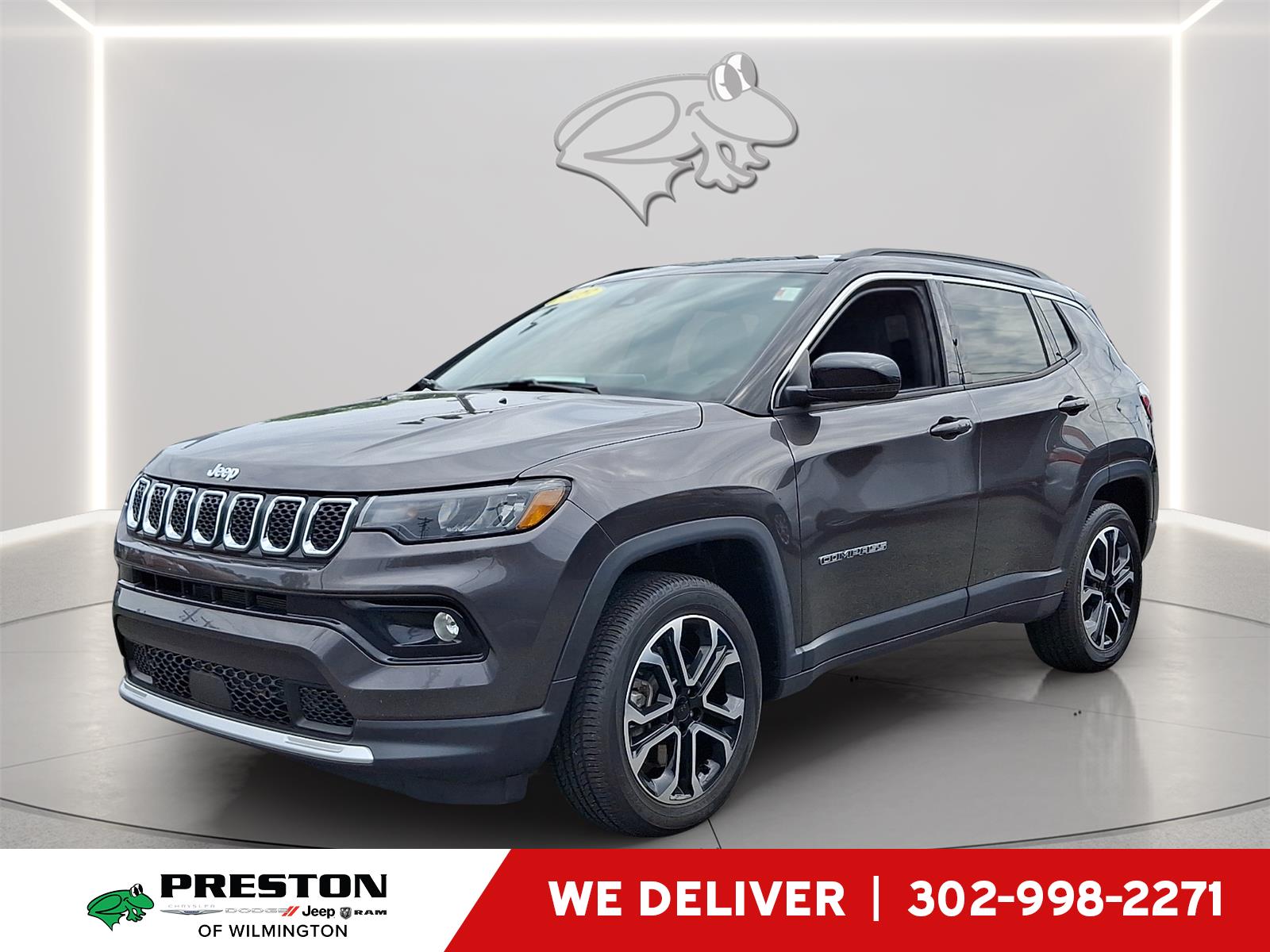 Gray (Granite Crystal Metallic Clearcoat) 2023 Jeep Compass Limited 4WD SUV / Crossover Four-Wheel Drive 8-Speed Automatic