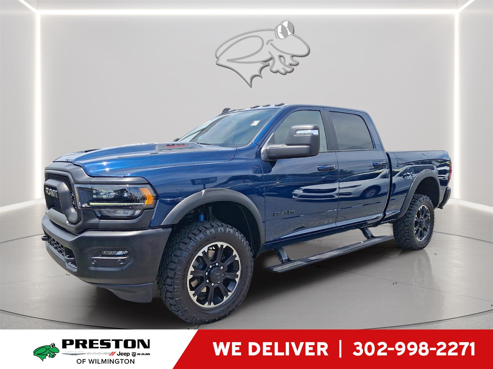 Patriot Blue Pearlcoat 2024 RAM 2500 Pickup Truck Four-Wheel Drive 8-Speed Automatic
