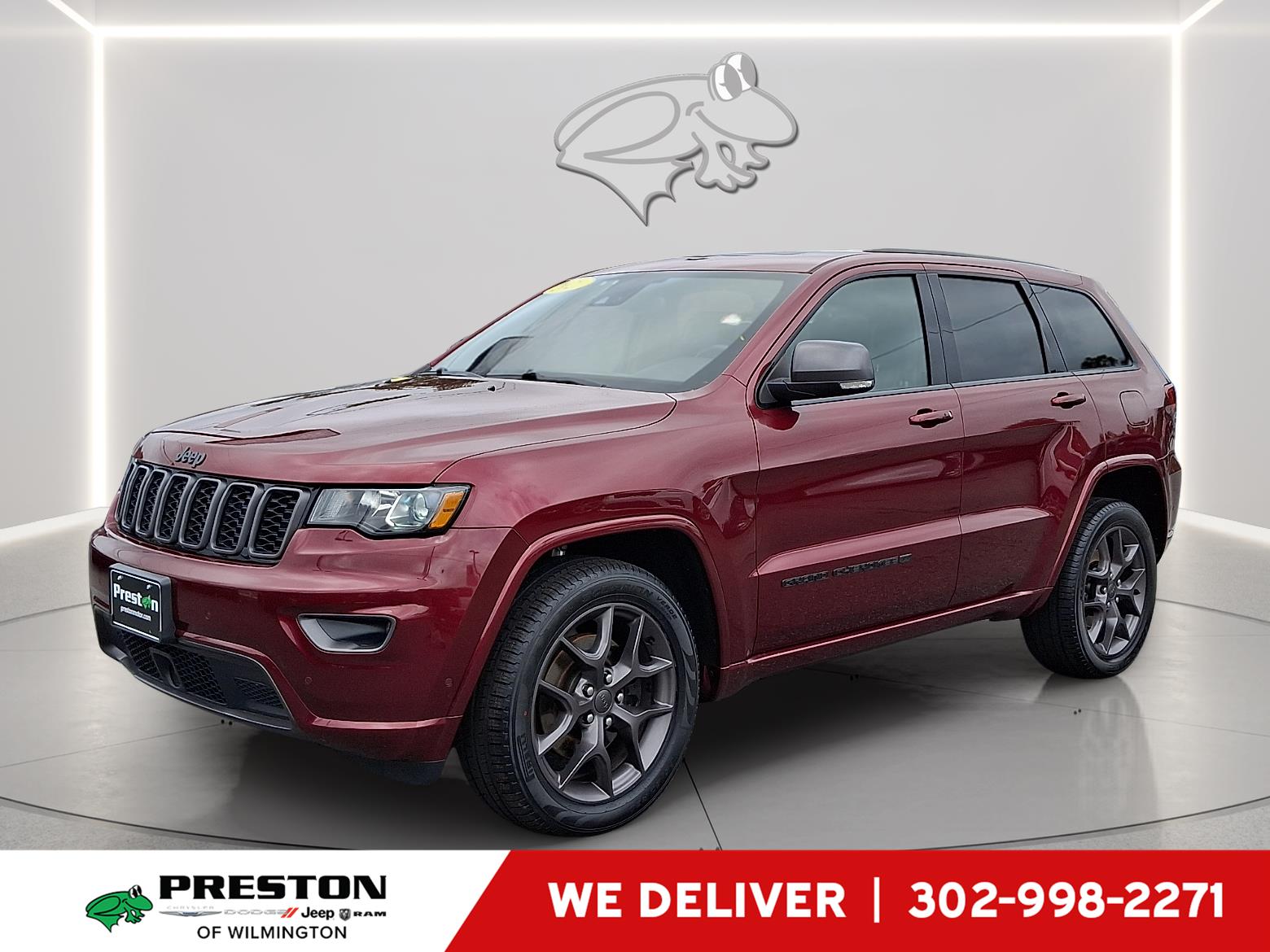Velvet Red Pearlcoat 2021 Jeep Grand Cherokee SUV / Crossover Four-Wheel Drive 8-Speed Automatic