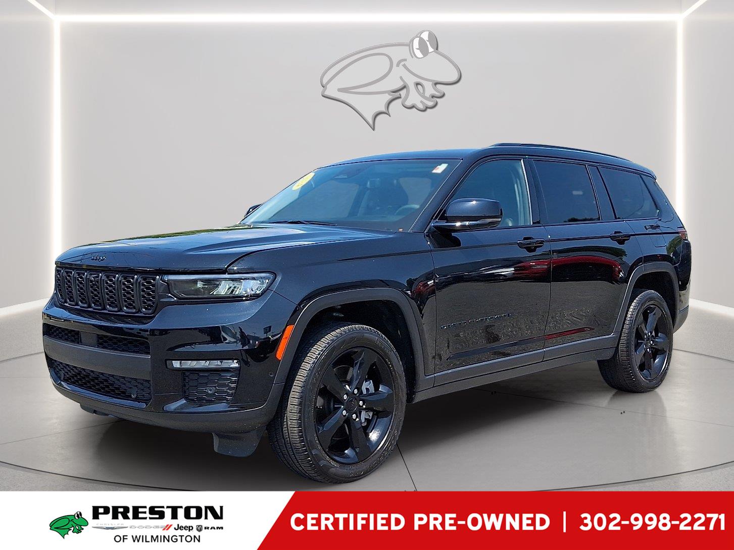 Diamond Black Crystal Pearlcoat 2024 Jeep Grand Cherokee L SUV / Crossover Four-Wheel Drive 8-Speed Automatic