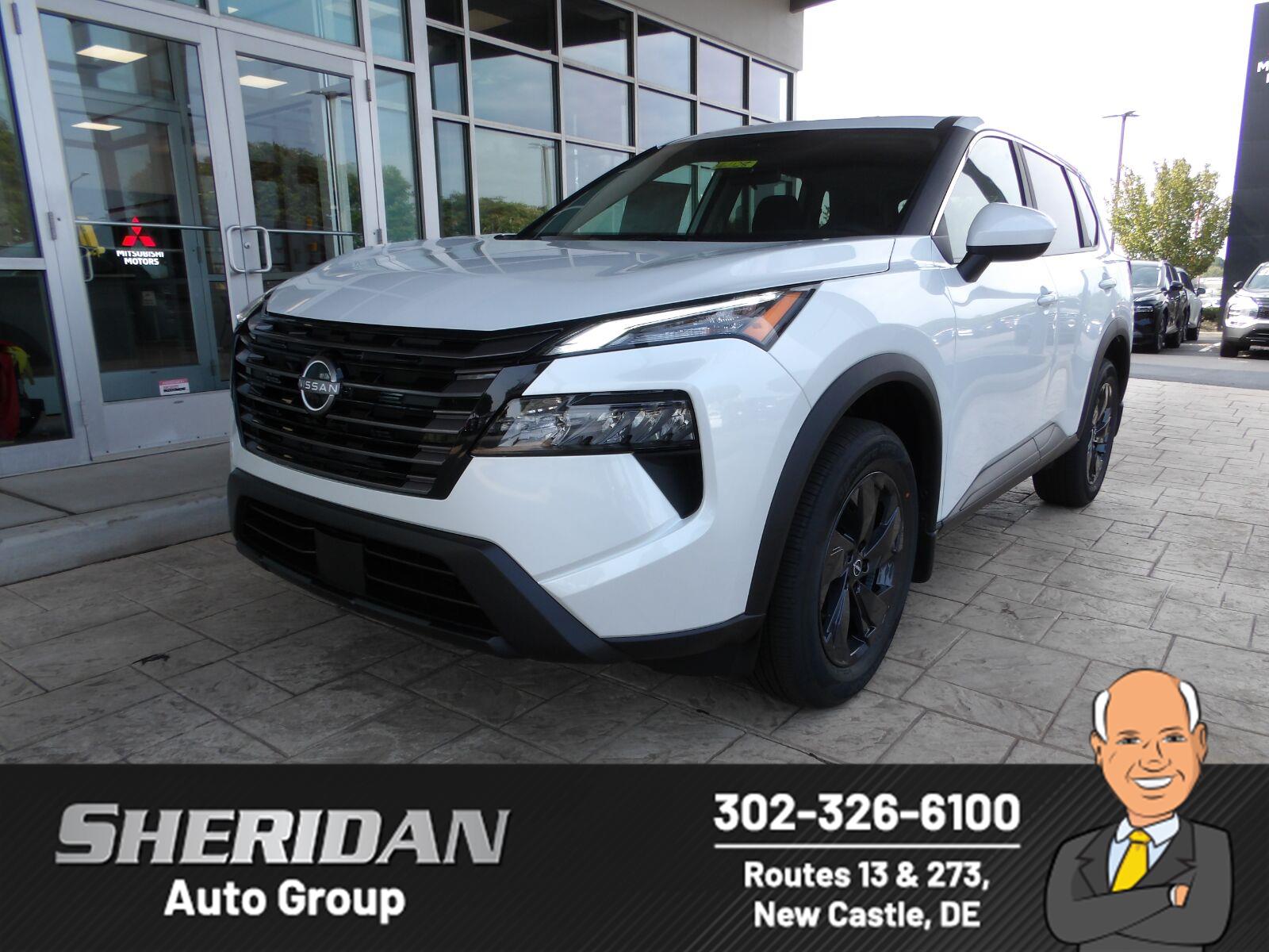 Everest White Pearl Tricoat 2026 Nissan Rogue SUV / Crossover All-Wheel Drive Continuously Variable Transmission
