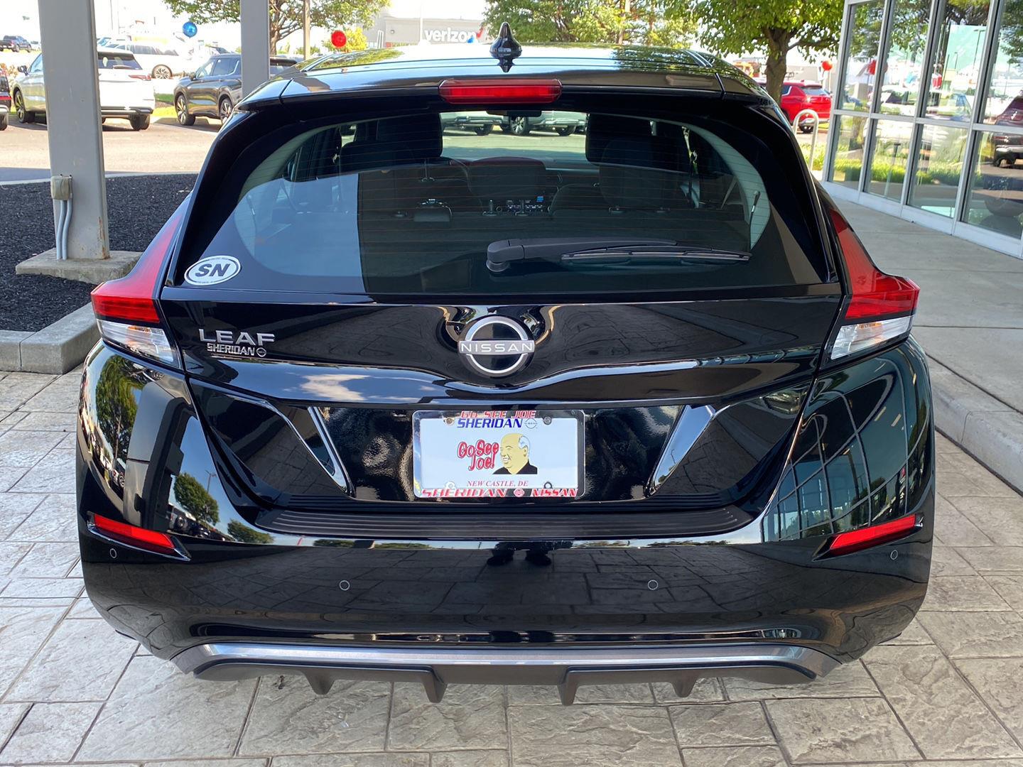 Used 2023 Super Black Nissan S image 7