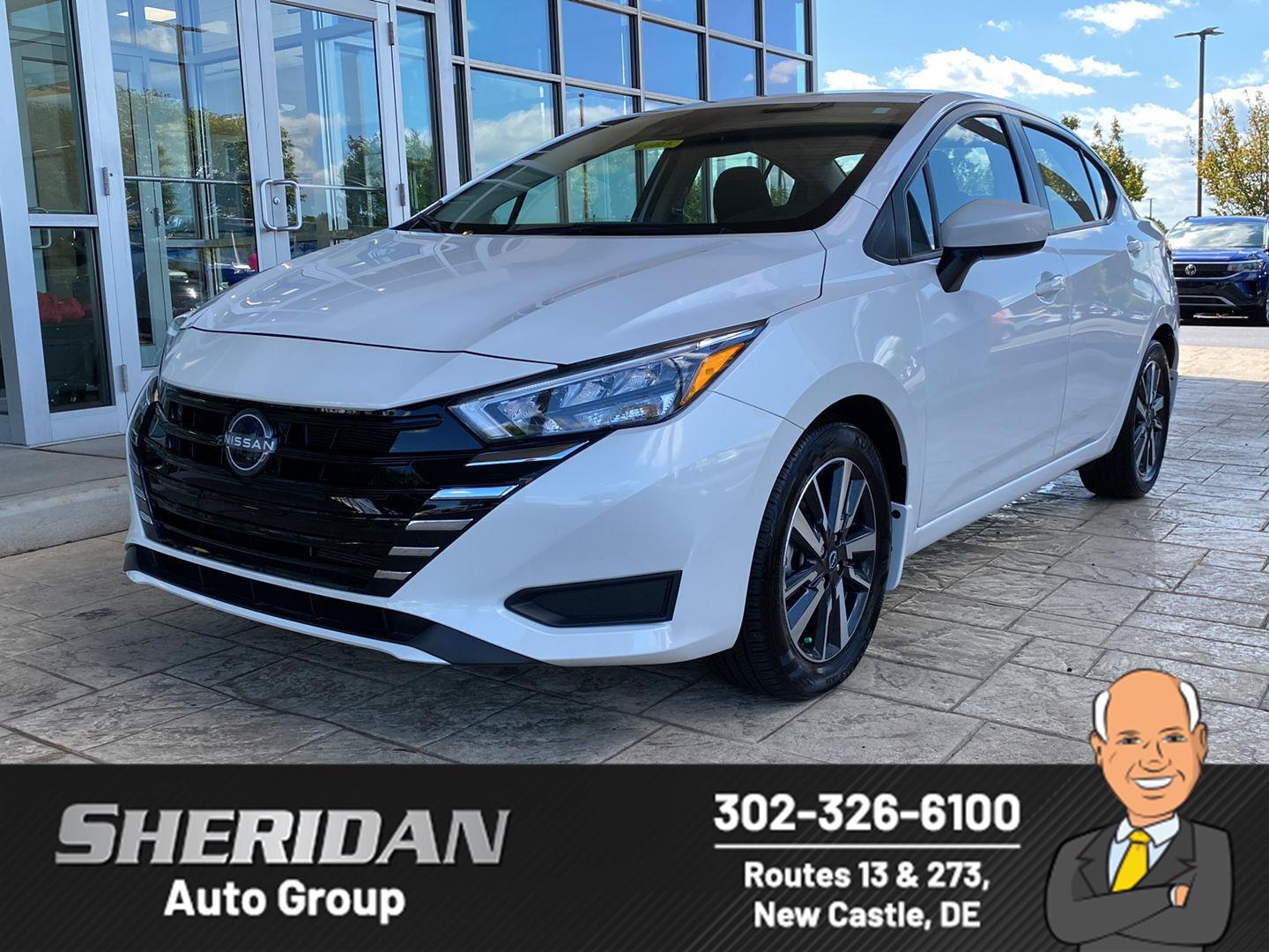 Aspen White Tricoat 2025 Nissan Versa Sedan Front-Wheel Drive Continuously Variable Transmission