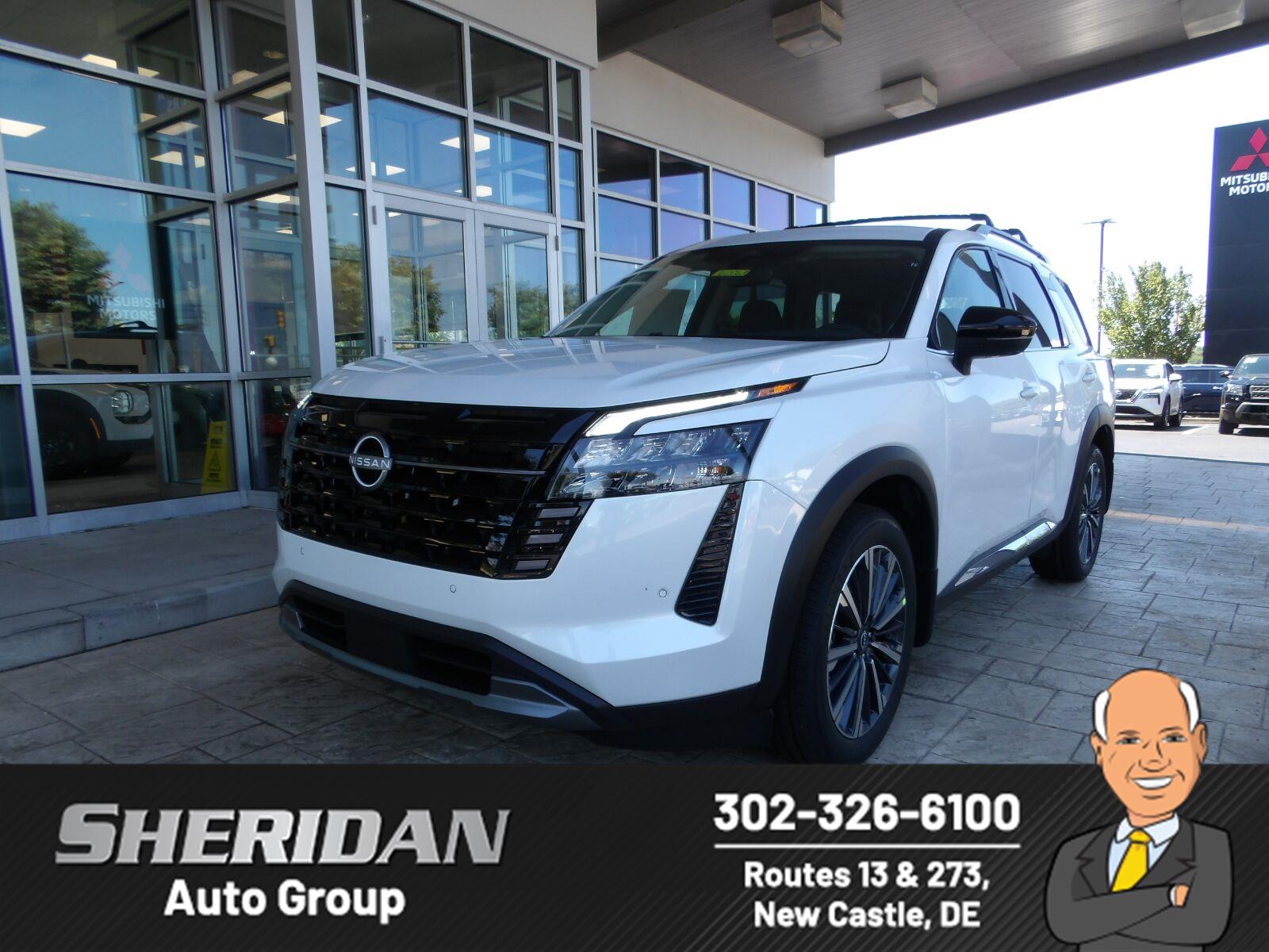 Everest White Pearl Tricoat 2026 Nissan Pathfinder SUV / Crossover All-Wheel Drive Automatic