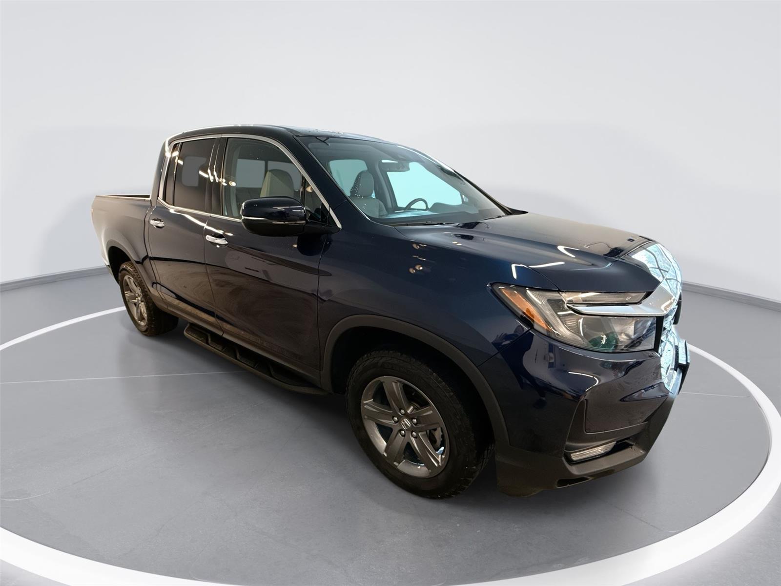 Black (Obsidian Blue Pearl) 2022 Honda Ridgeline RTL-E AWD Pickup Truck All-Wheel Drive Automatic