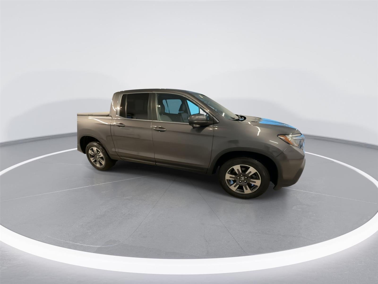 Gray (Modern Steel Metallic) 2019 Honda Ridgeline RTL-T AWD Pickup Truck All-Wheel Drive Automatic