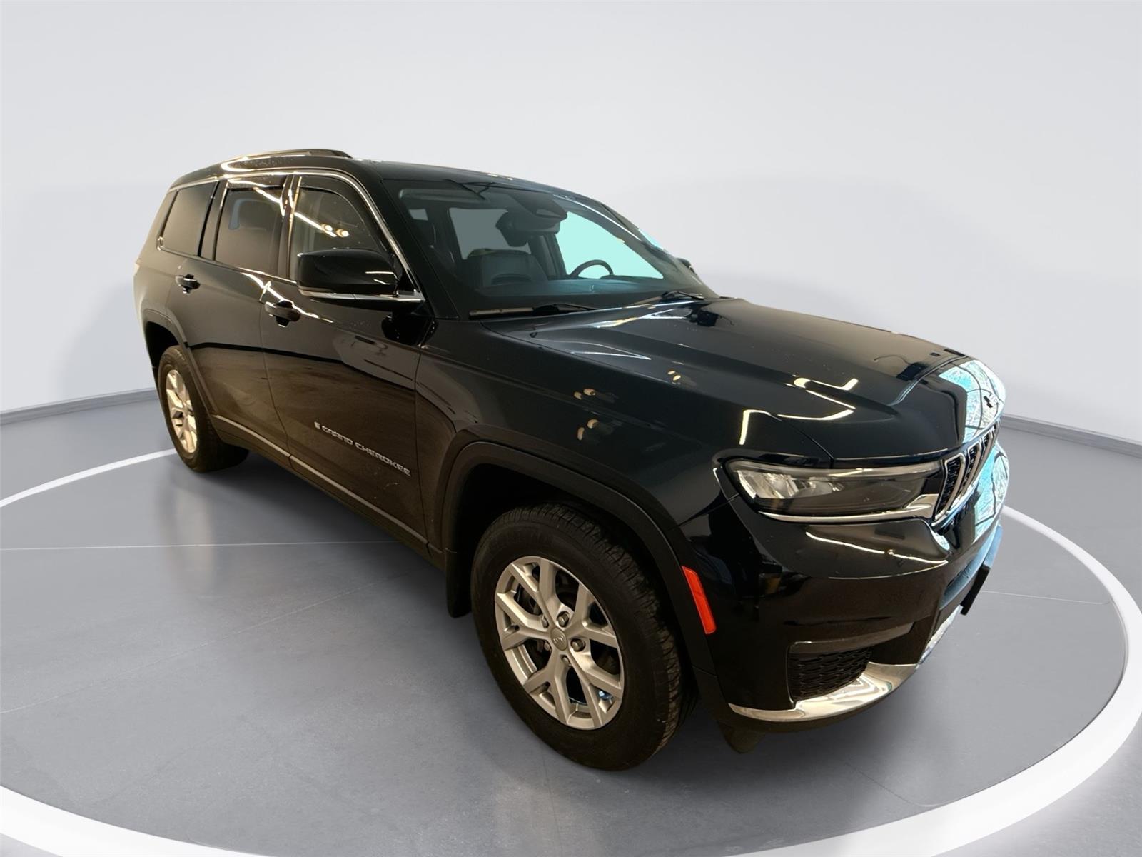 Diamond Black Crystal Pearlcoat 2021 Jeep Grand Cherokee L Limited 4WD SUV / Crossover Four-Wheel Drive 8-Speed Automatic