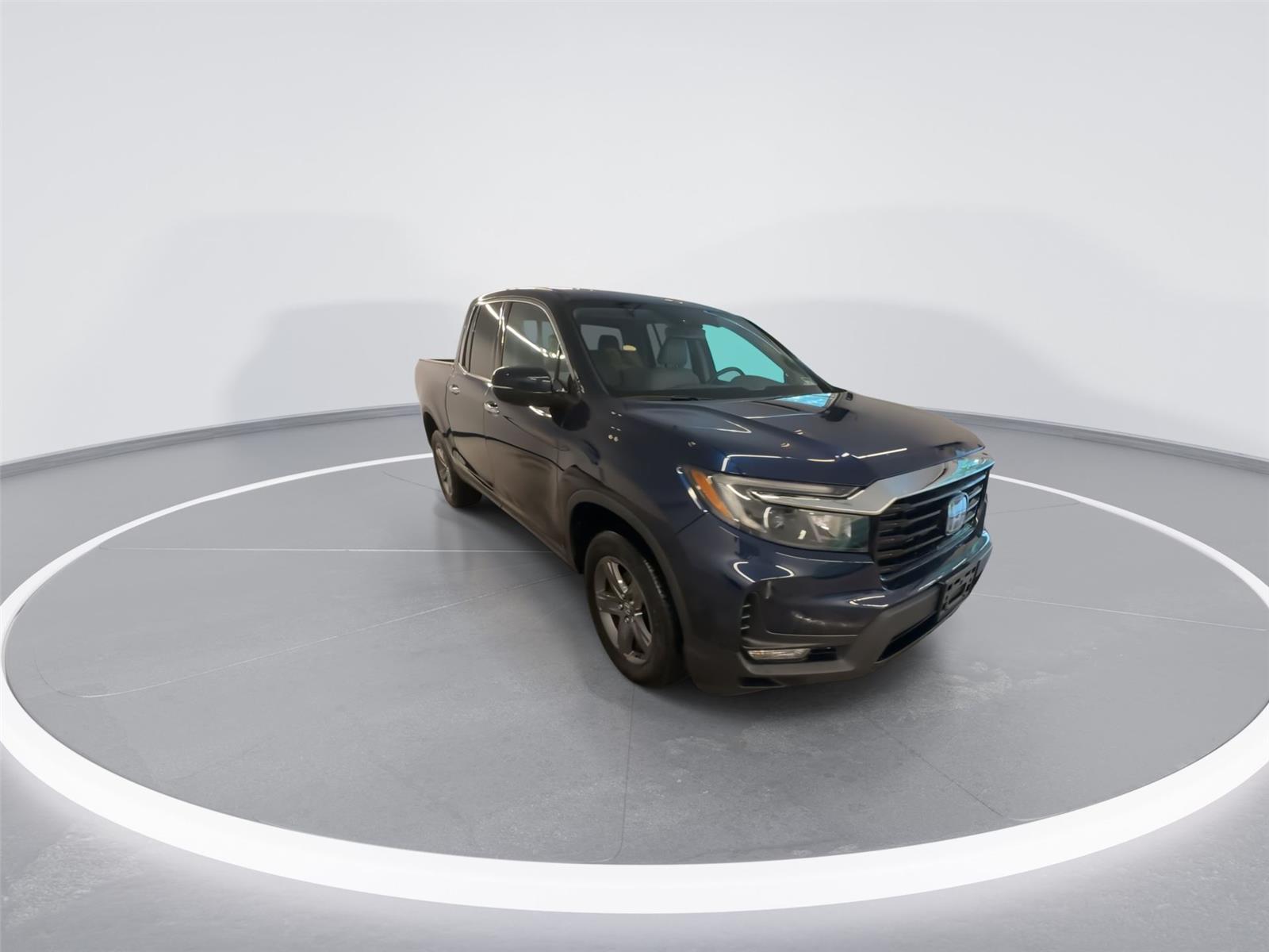 Black (Obsidian Blue Pearl) 2022 Honda Ridgeline Pickup Truck All-Wheel Drive Automatic