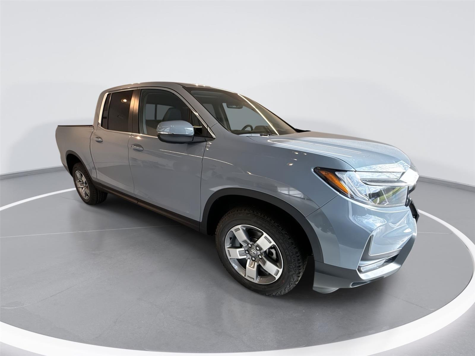 Sonic Gray Pearl 2026 Honda Ridgeline Pickup Truck All-Wheel Drive Automatic