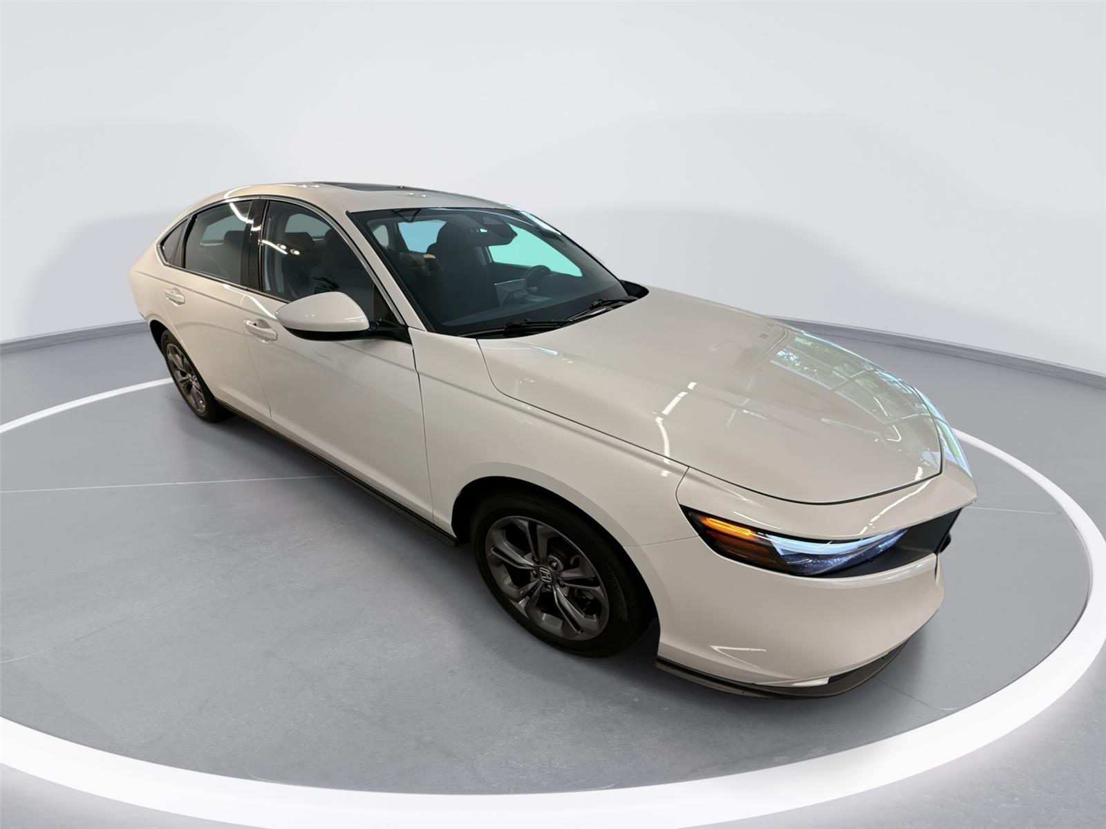Platinum White Pearl 2023 Honda Accord Sedan Front-Wheel Drive Continuously Variable Transmission