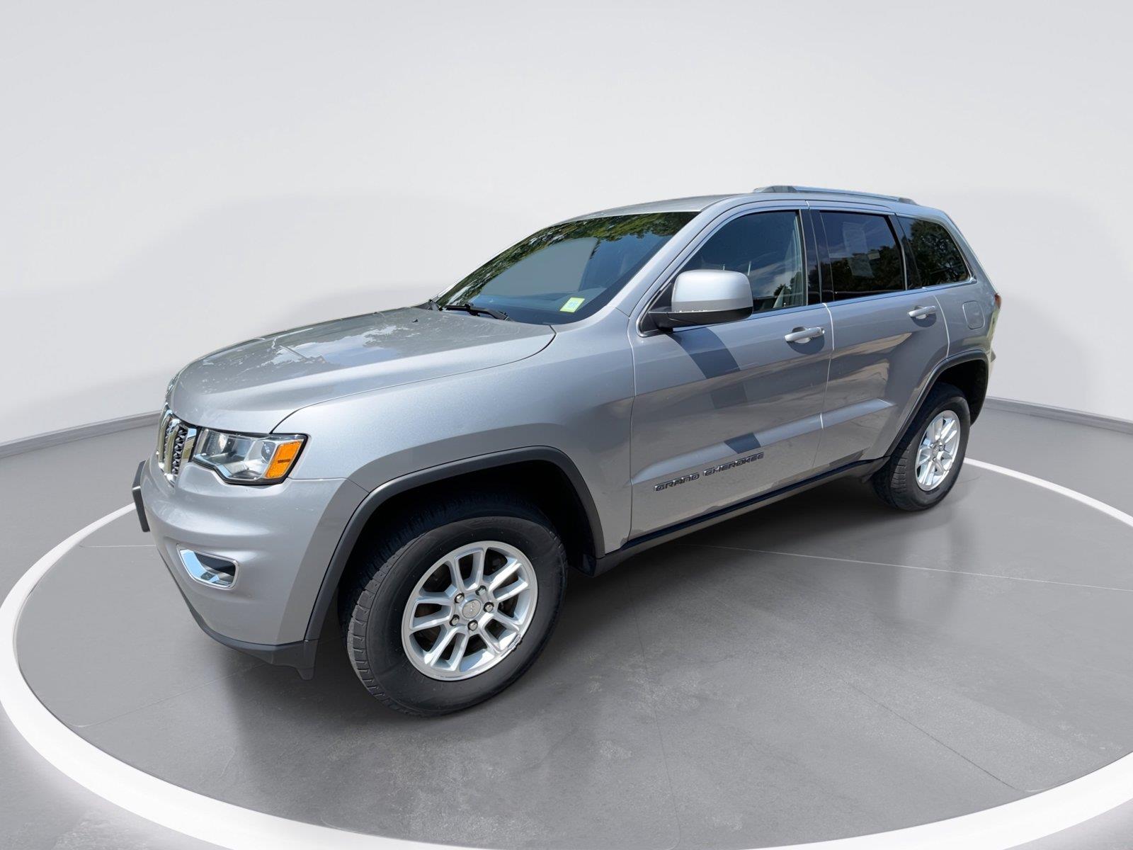  2020 Jeep Grand Cherokee Laredo E 4WD   