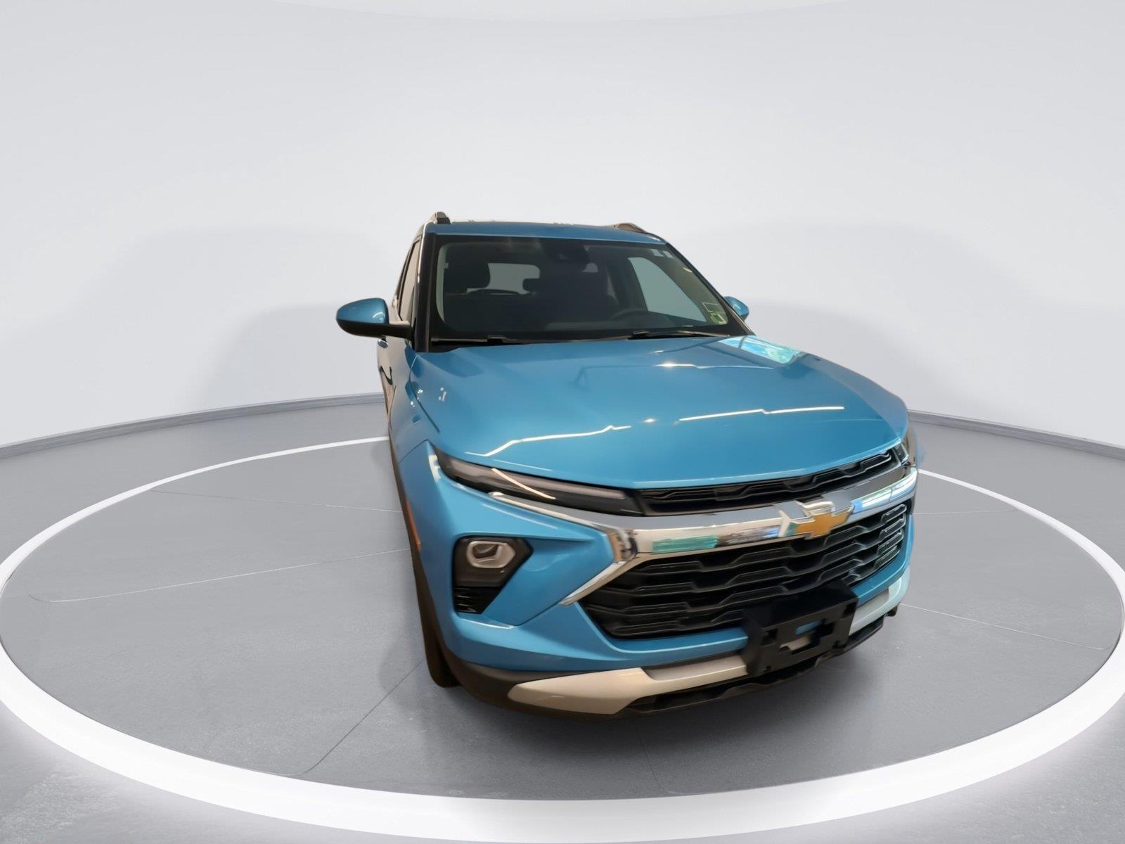 Marina Blue Metallic 2025 Chevrolet Trailblazer SUV / Crossover Four-Wheel Drive 9-Speed Automatic