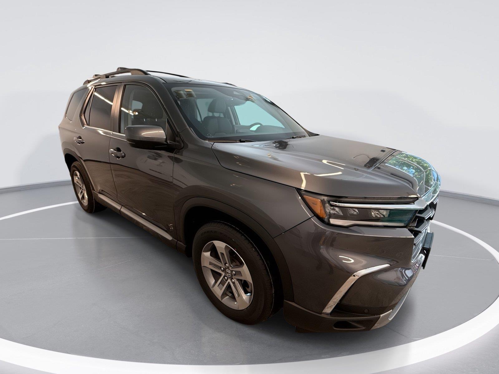  2025 Honda Pilot SUV / Crossover All-Wheel Drive 