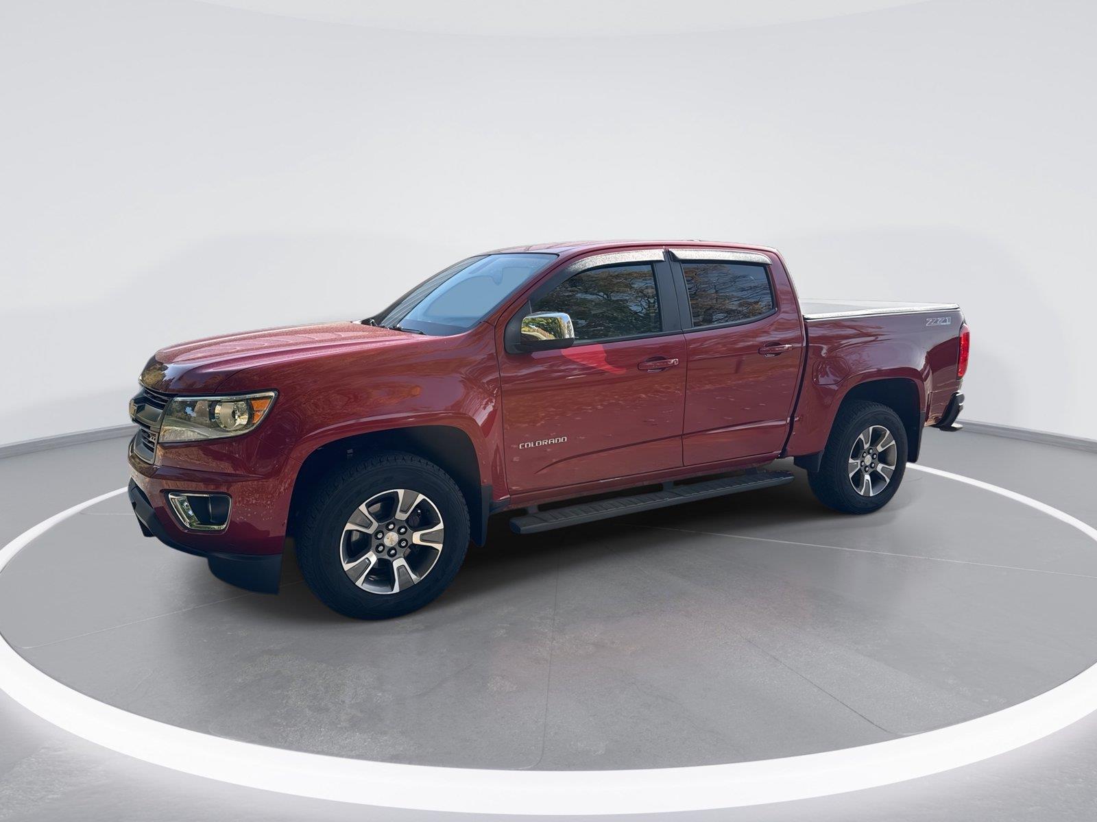 Red Rock Metallic 2015 Chevrolet Colorado Pickup Truck Four-Wheel Drive 6-Speed Automatic