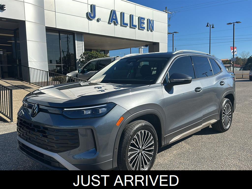 2025 Volkswagen Tiguan S FWD