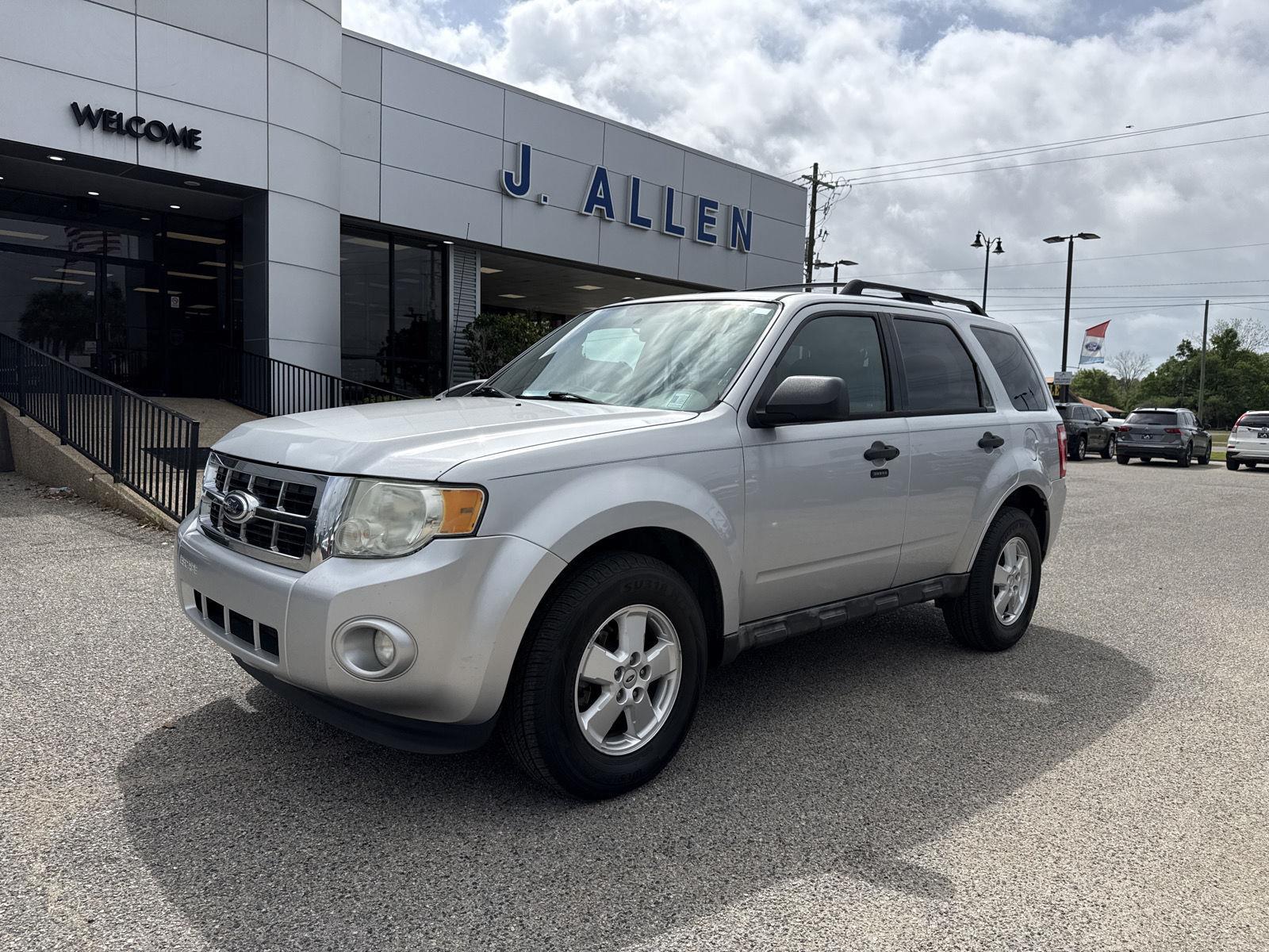 Ingot Silver Metallic 2012 Ford Escape XLT AWD SUV / Crossover All-Wheel Drive 6-Speed Automatic