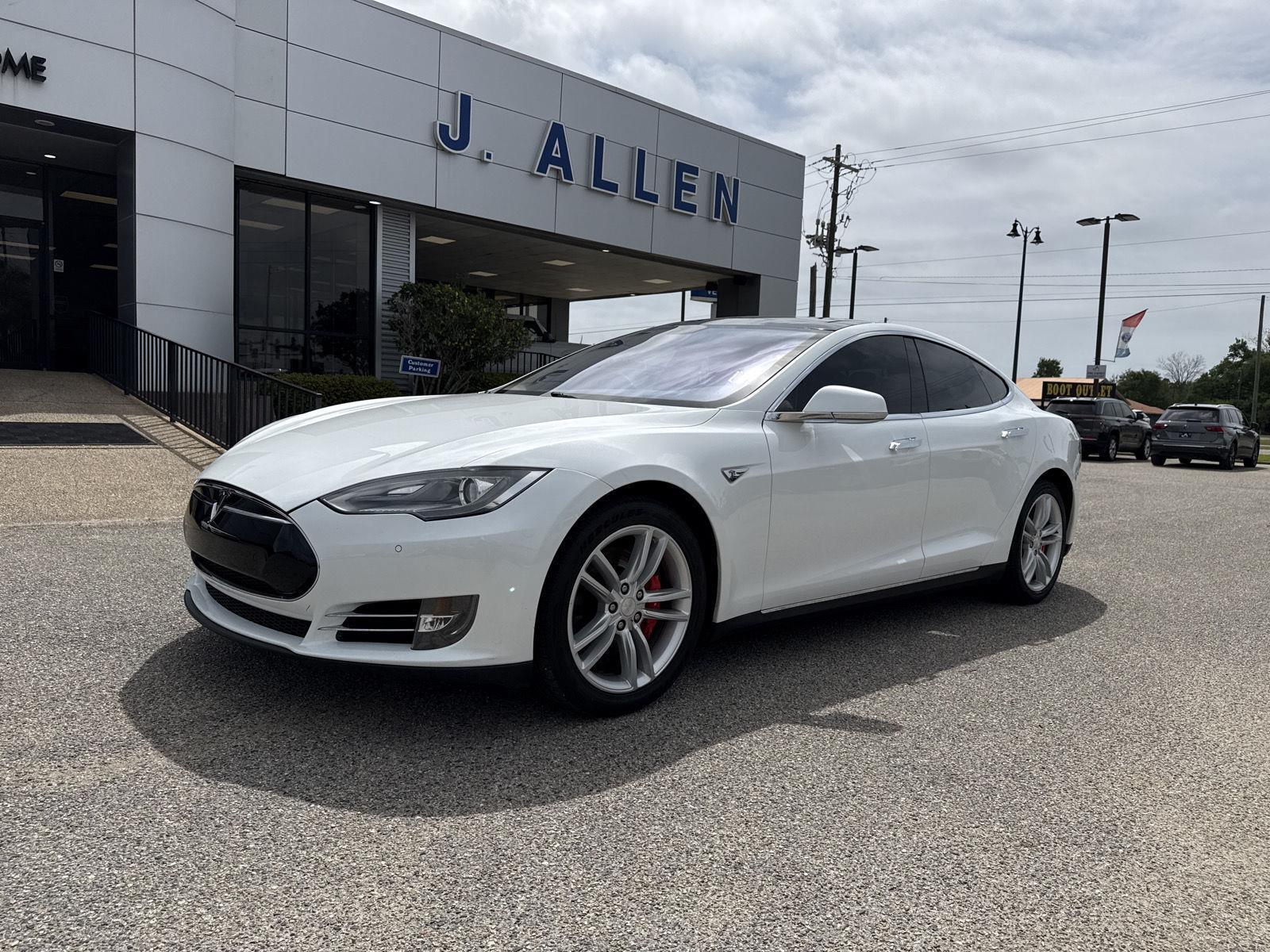 White 2014 Tesla Model S P85 RWD Sedan Rear-Wheel Drive Automatic