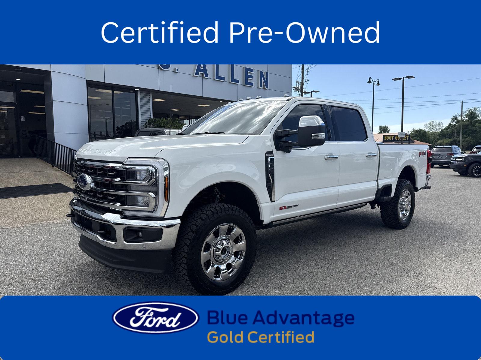 Star White Metallic Tri-Coat 2026 Ford F-250 Super Duty King Ranch Crew Cab 4WD Pickup Truck Four-Wheel Drive Automatic