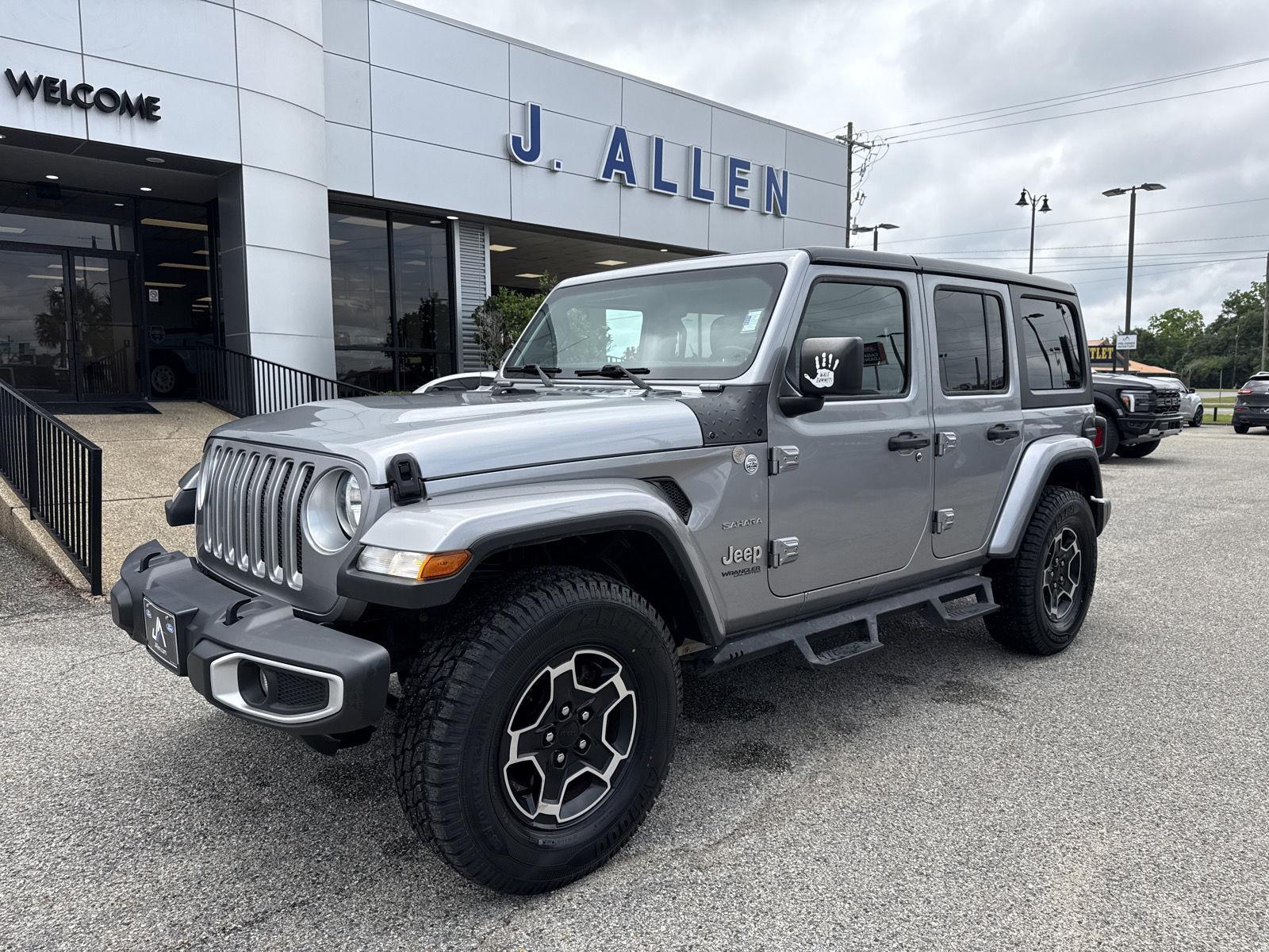 Billet Silver Metallic Clearcoat 2020 Jeep Wrangler Unlimited Sahara 4WD SUV / Crossover Four-Wheel Drive 8-Speed Automatic