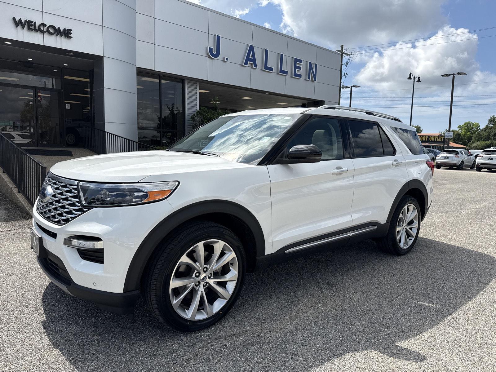 Star White Metallic Tri-Coat 2023 Ford Explorer Platinum AWD SUV / Crossover All-Wheel Drive Automatic