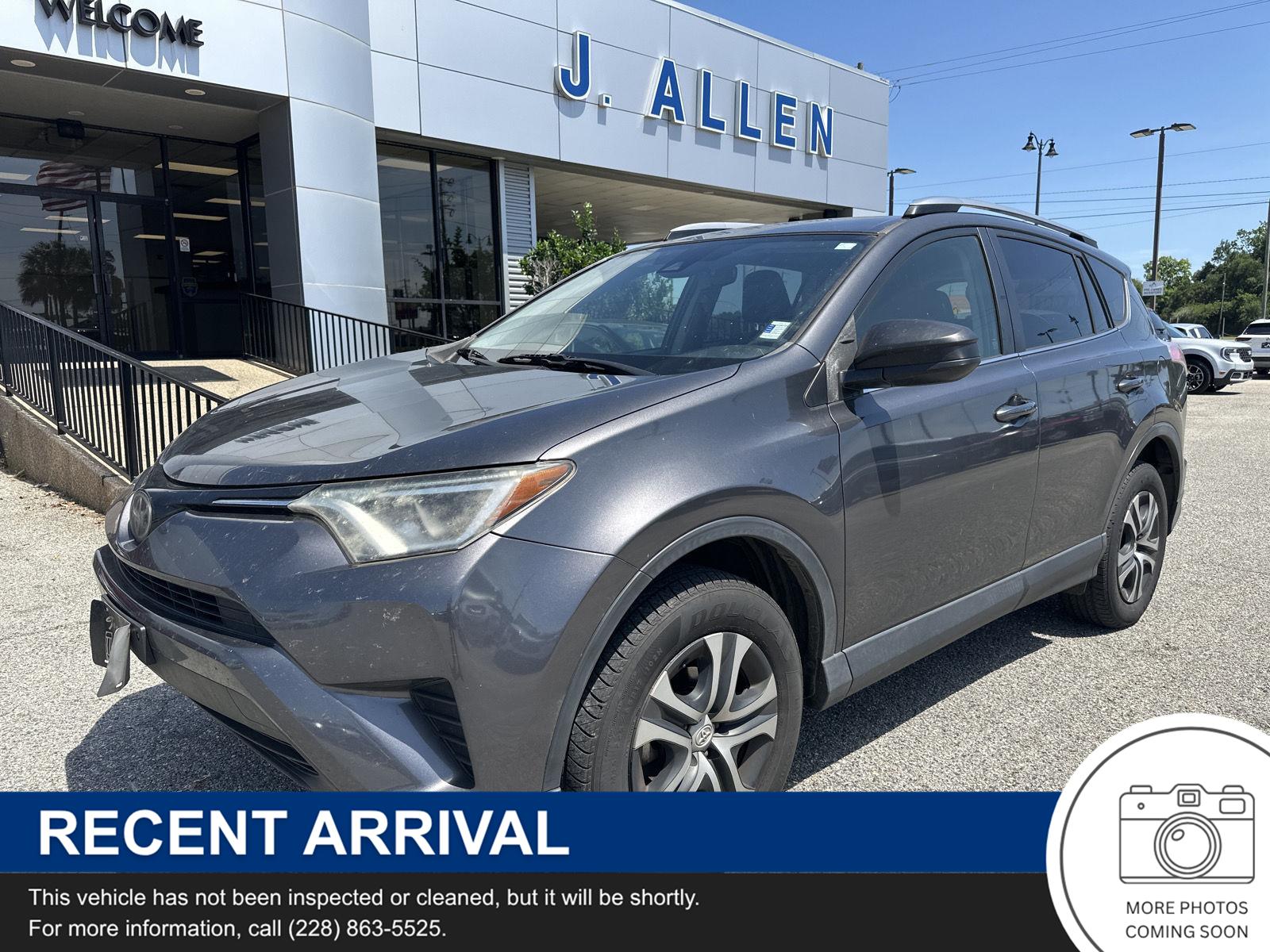 Magnetic Gray Metallic 2017 Toyota RAV4 LE SUV / Crossover Front-Wheel Drive 6-Speed Automatic