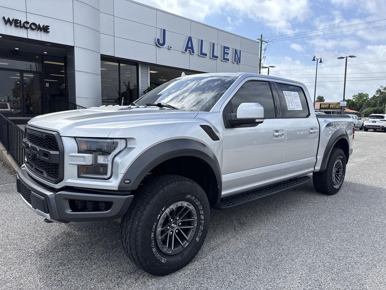 Ingot Silver 2019 Ford F-150 Raptor SuperCrew 4WD Pickup Truck Four-Wheel Drive Automatic