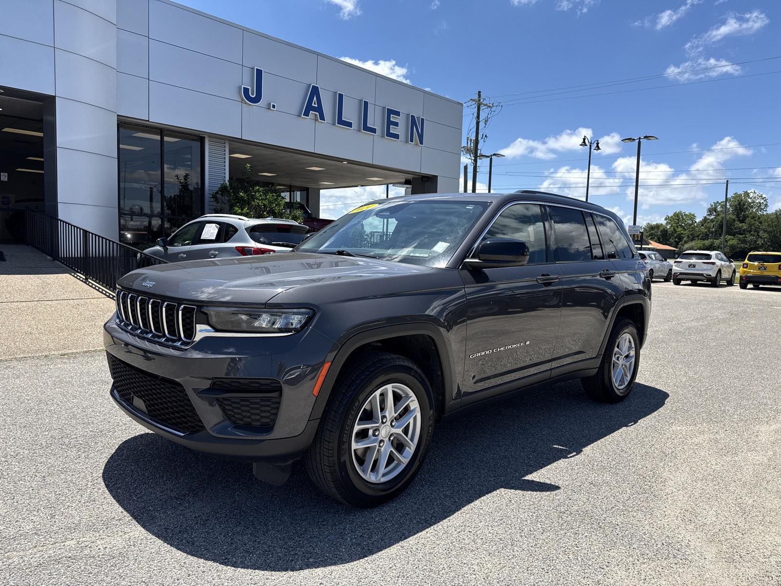 Baltic Gray Metallic Clearcoat 2024 Jeep Grand Cherokee Laredo X RWD SUV / Crossover 4X2 8-Speed Automatic