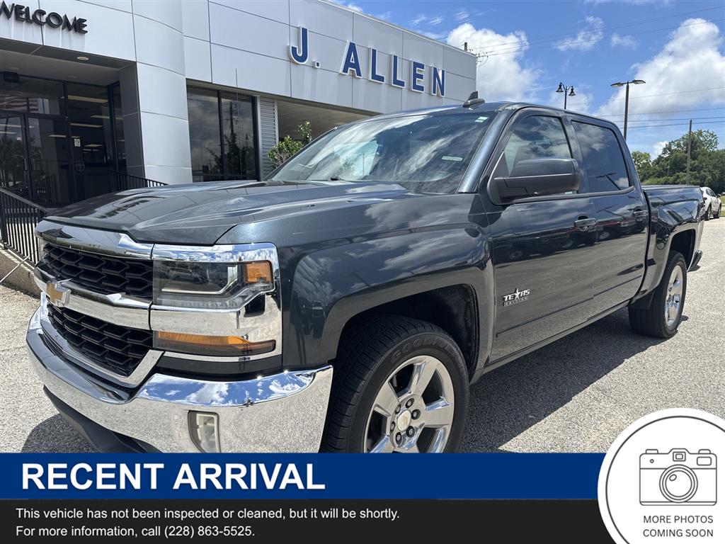Black 2018 Chevrolet Silverado 1500 LT Crew Cab RWD Pickup Truck 4X2