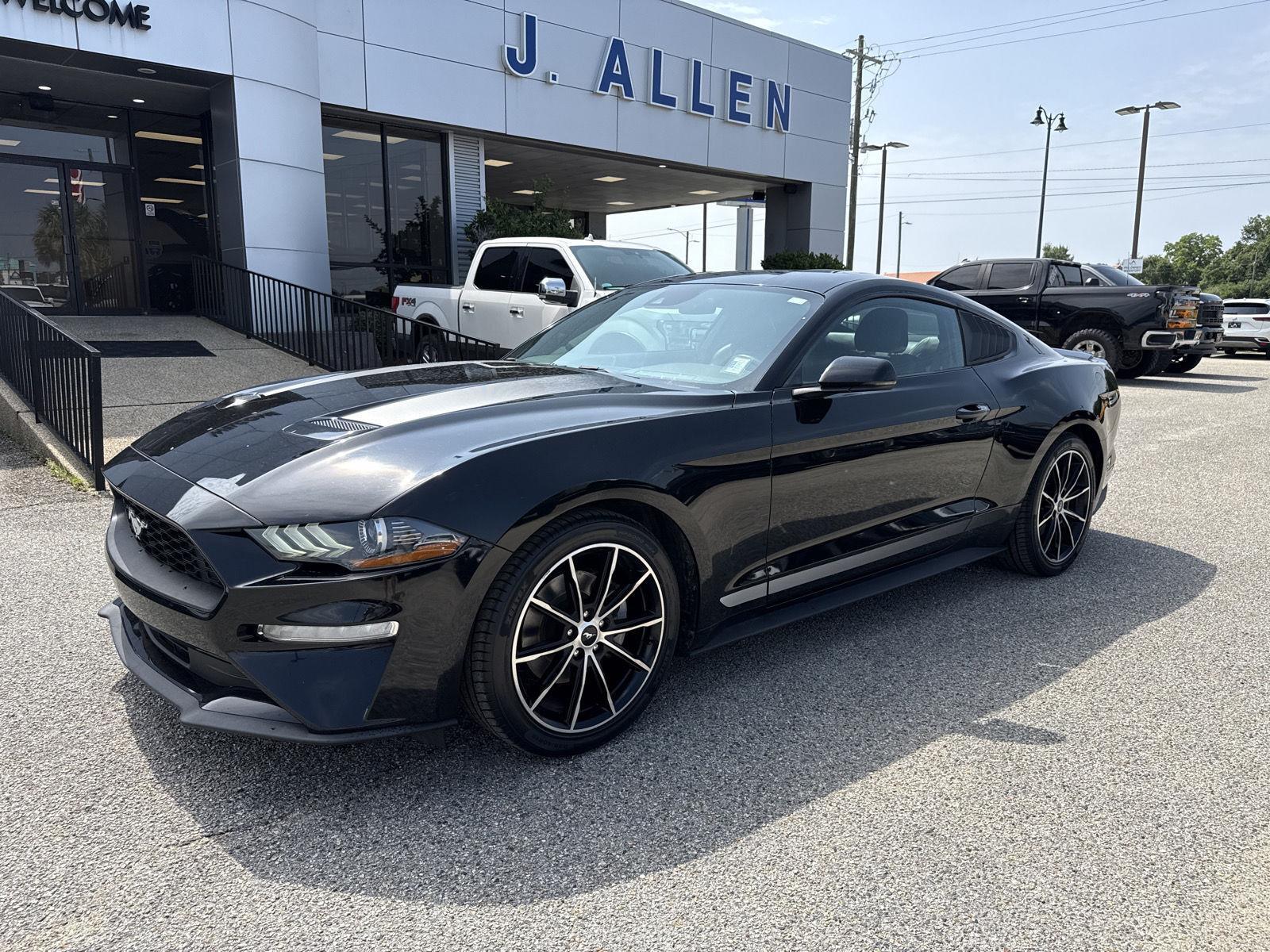 2022 Ford Mustang EcoBoost Premium Fastback RWD