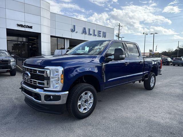 2026 Ford F-250 Super Duty XLT Crew Cab 4WD