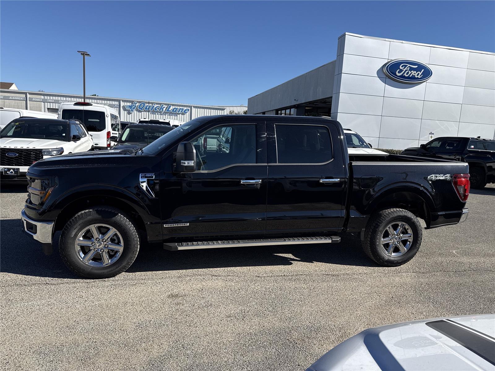 2025 Ford F-150 XLT SuperCrew 4WD