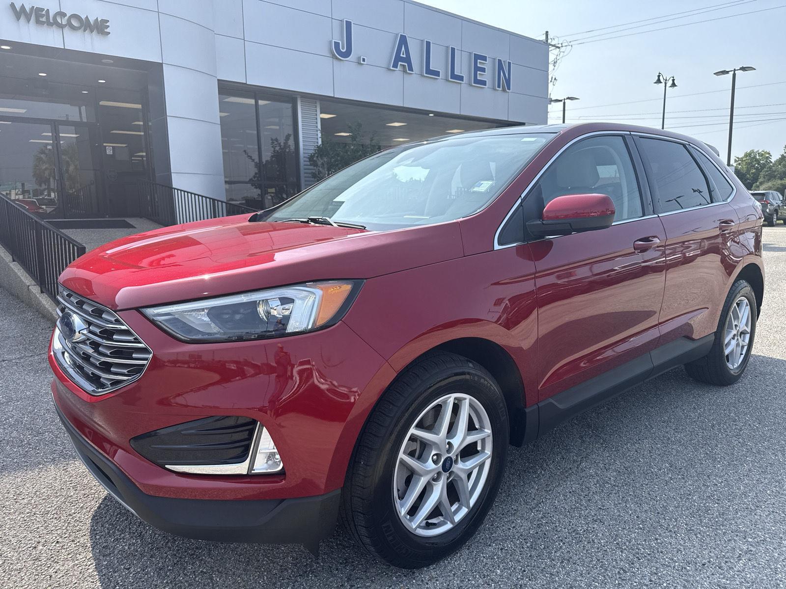 Rapid Red Metallic Tinted Clearcoat 2022 Ford Edge SUV / Crossover All-Wheel Drive 8-Speed Automatic