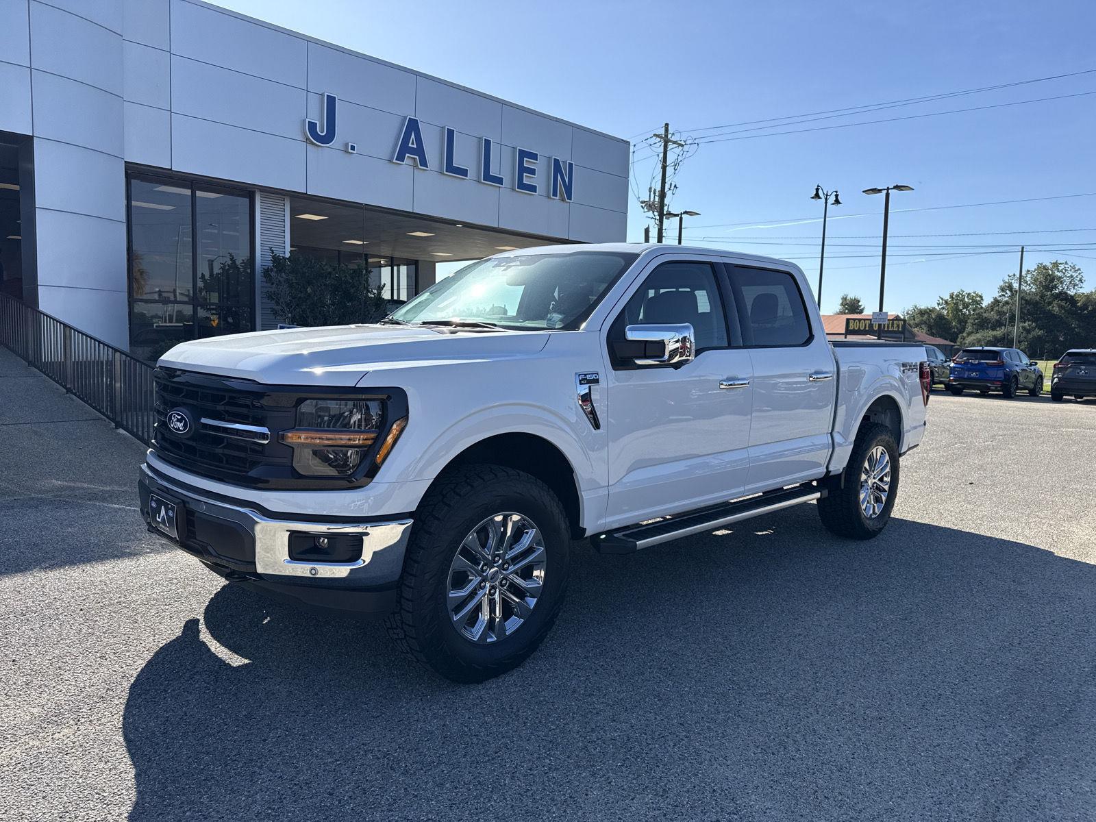 Oxford White 2026 Ford F-150 Pickup Truck Four-Wheel Drive Automatic