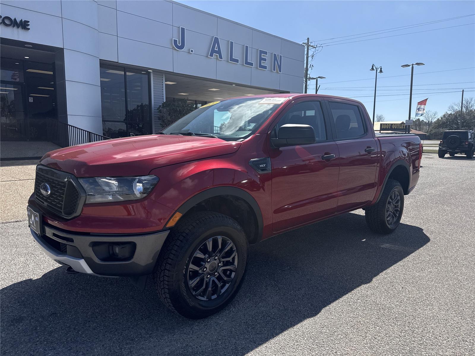 Rapid Red Metallic Tinted Clearcoat 2021 Ford Ranger XLT SuperCrew 4WD Pickup Truck Four-Wheel Drive Automatic