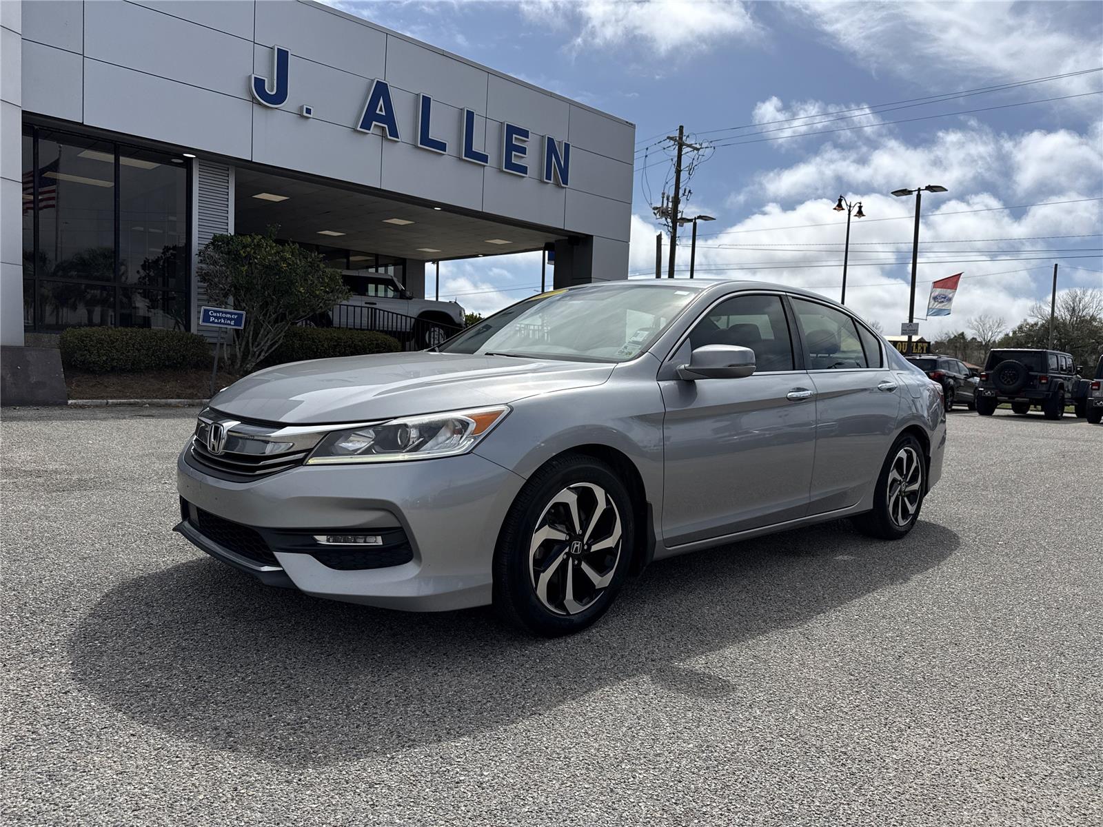 2017 Honda Accord EX-L FWD with Navigation and Honda Sensing