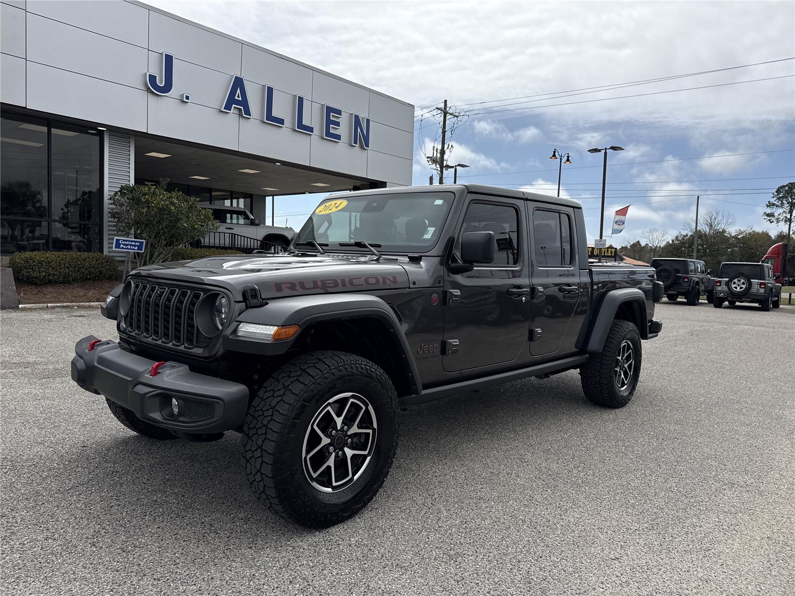 Gray (Granite Crystal Metallic Clearcoat) 2024 Jeep Gladiator Rubicon Crew Cab 4WD Pickup Truck Four-Wheel Drive 8-Speed Automatic