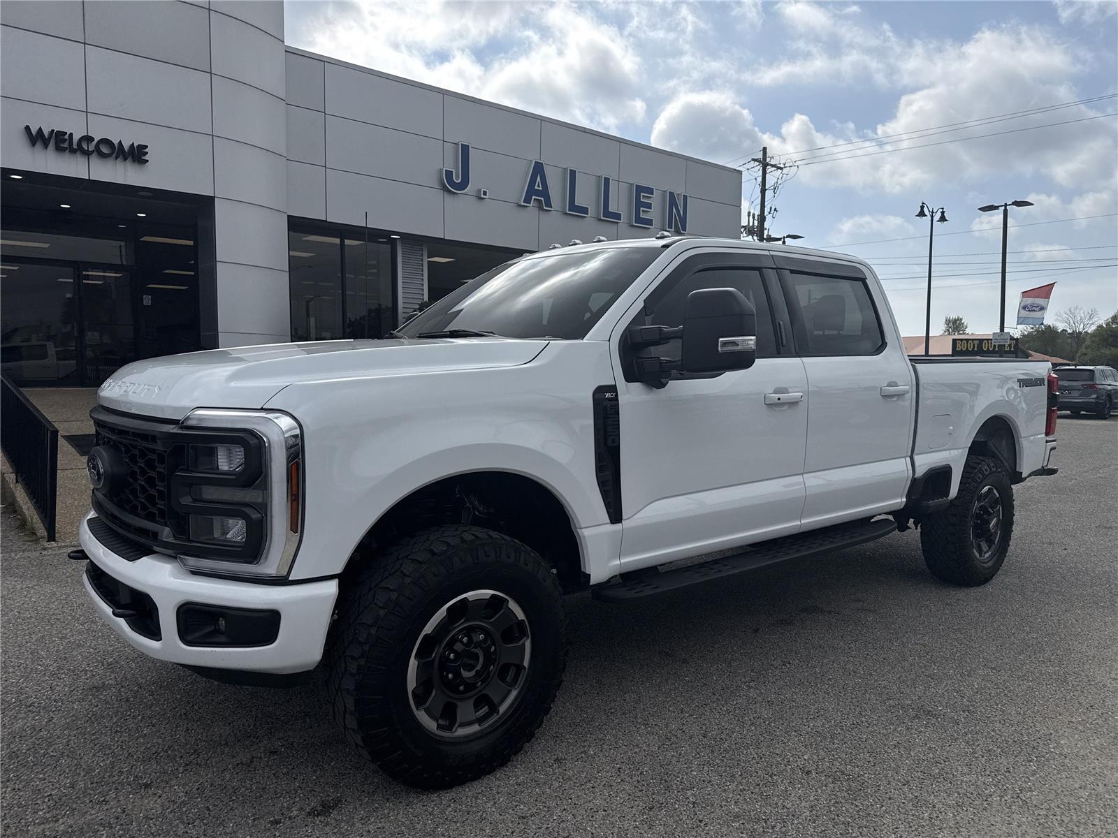 2024 Ford F-250 Super Duty XLT SuperCab 4WD