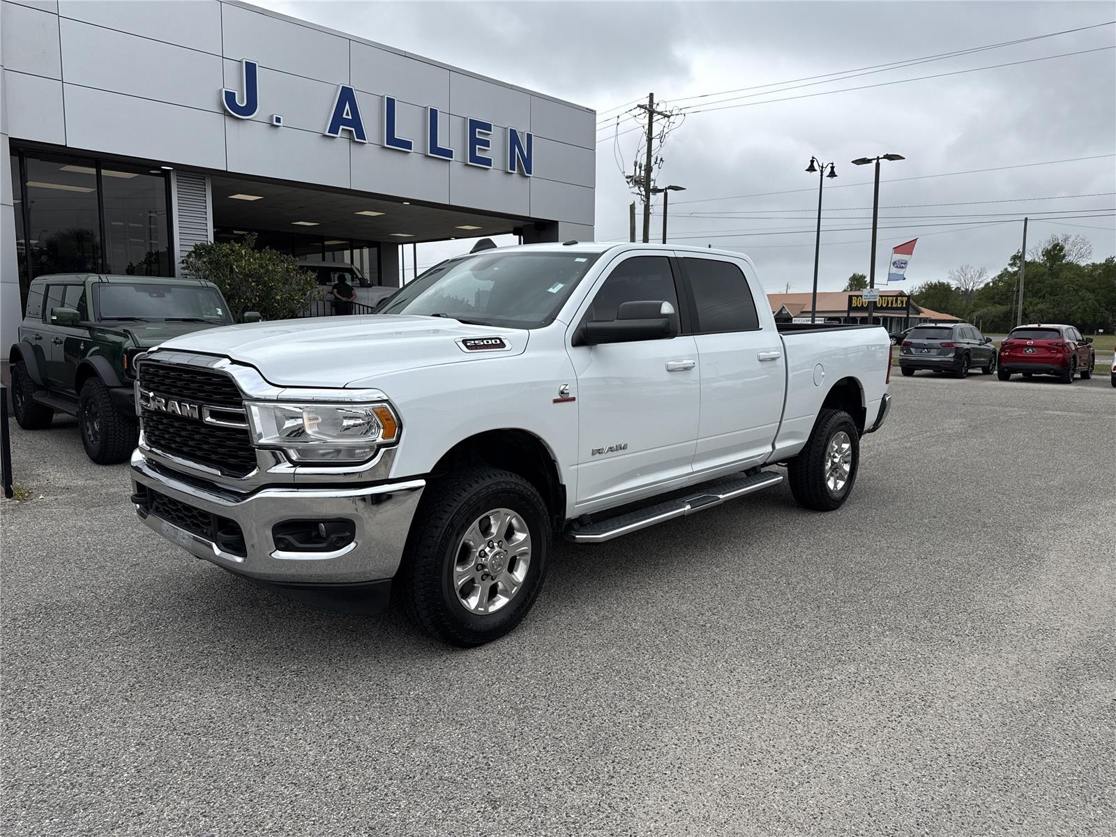 2022 RAM 2500 Big Horn Crew Cab 4WD