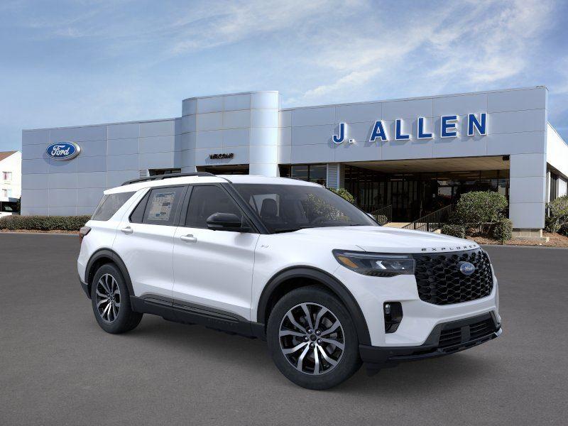 Star White Metallic Tri-Coat 2026 Ford Explorer SUV / Crossover Rear-Wheel Drive Automatic
