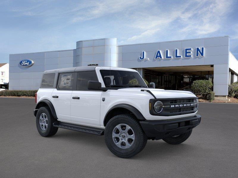 Oxford White 2026 Ford Bronco SUV / Crossover Four-Wheel Drive Automatic