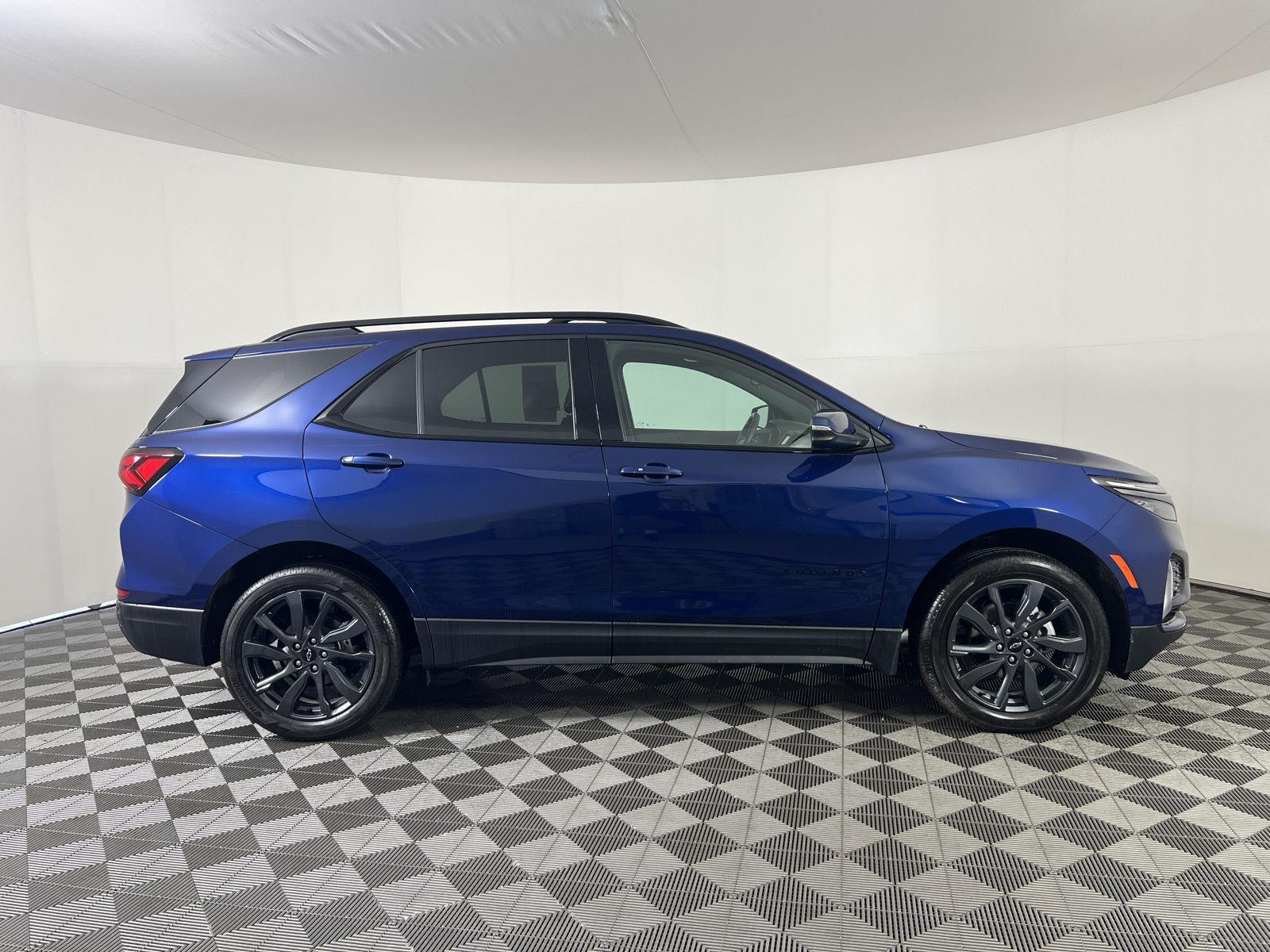 Used 2022 Blue Chevrolet RS image 28
